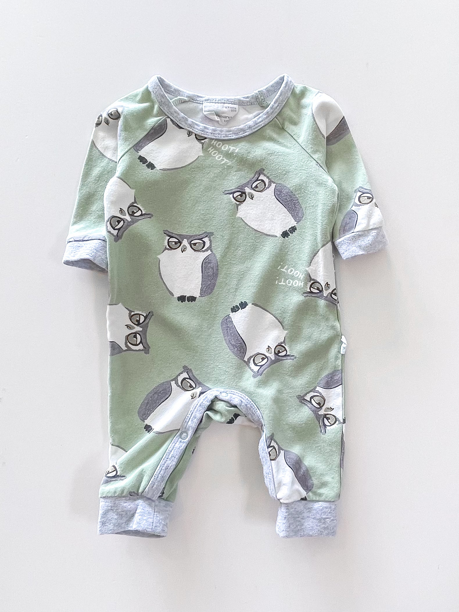 Peter Alexander owl romper (0-3m)