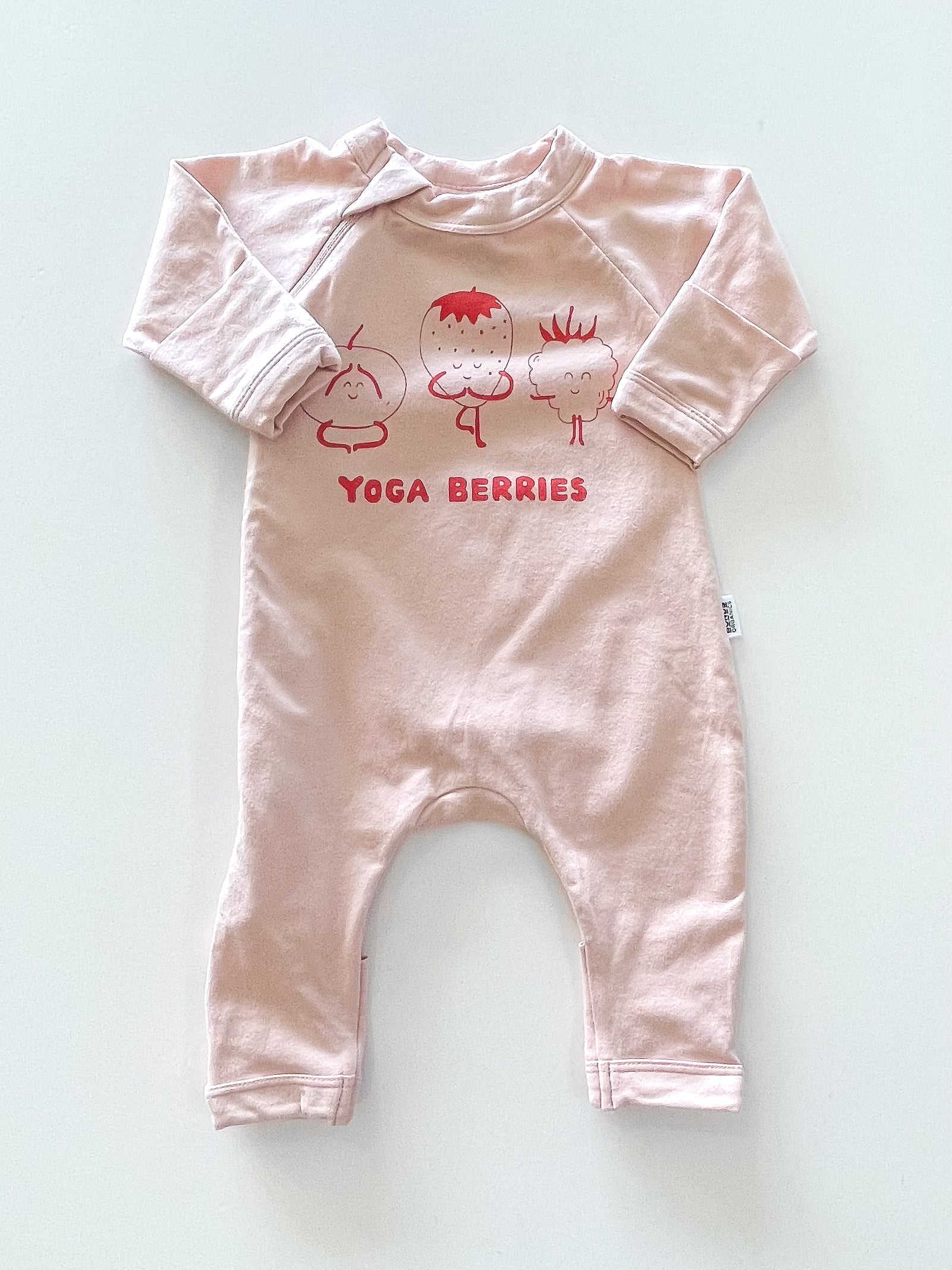 Bonds organics suit - yoga berries (newborn)