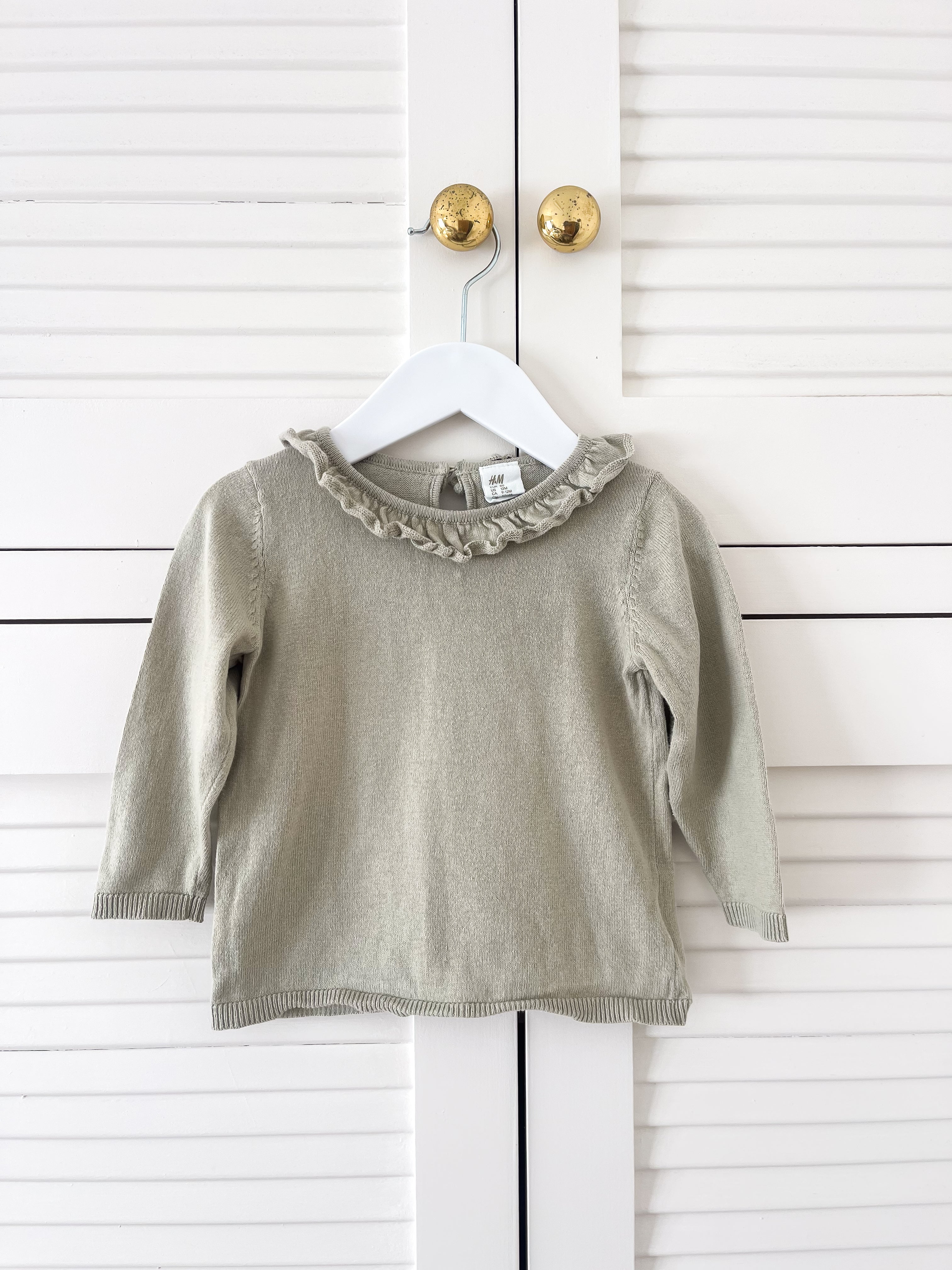 H&M frill collar knit pullover (9-12m)