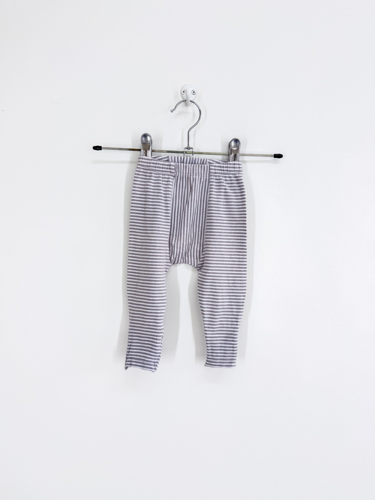 Bonds striped leggings (0-3m)
