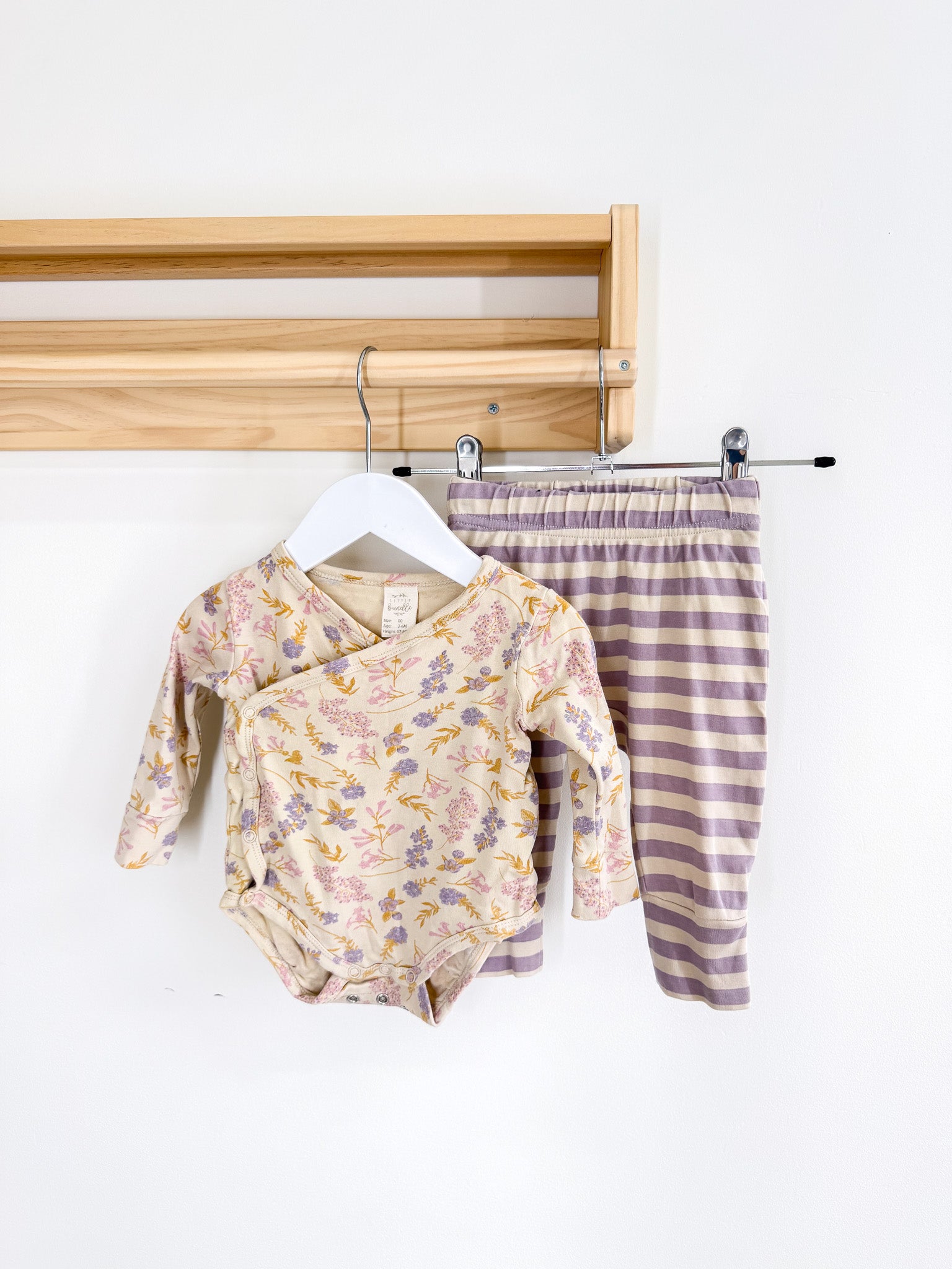 Little Bundle lilac floral stripe set (0-3m)