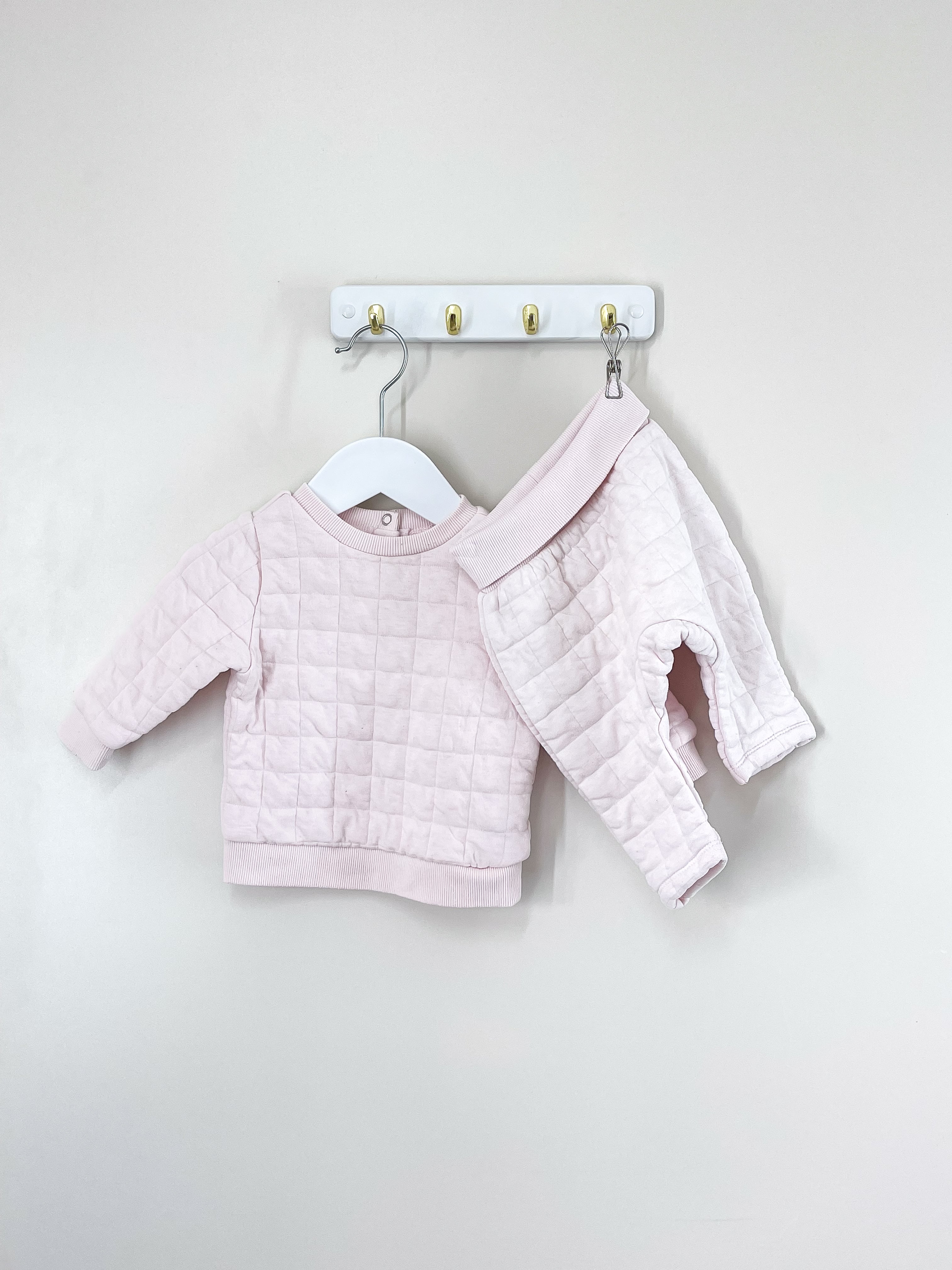 Cotton On Kids quilted track set (3-6m)