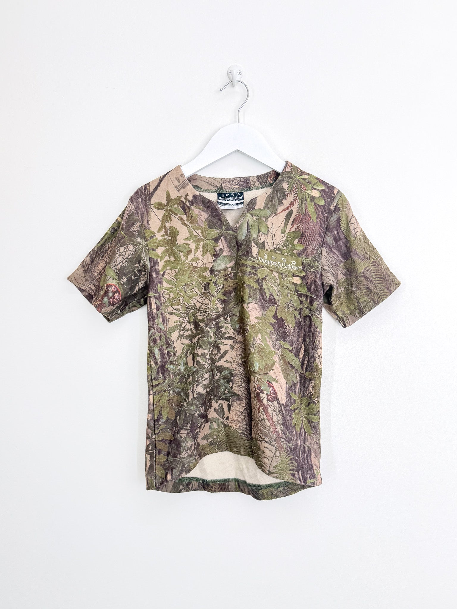 Hunting & Fishing bush tee (6y)