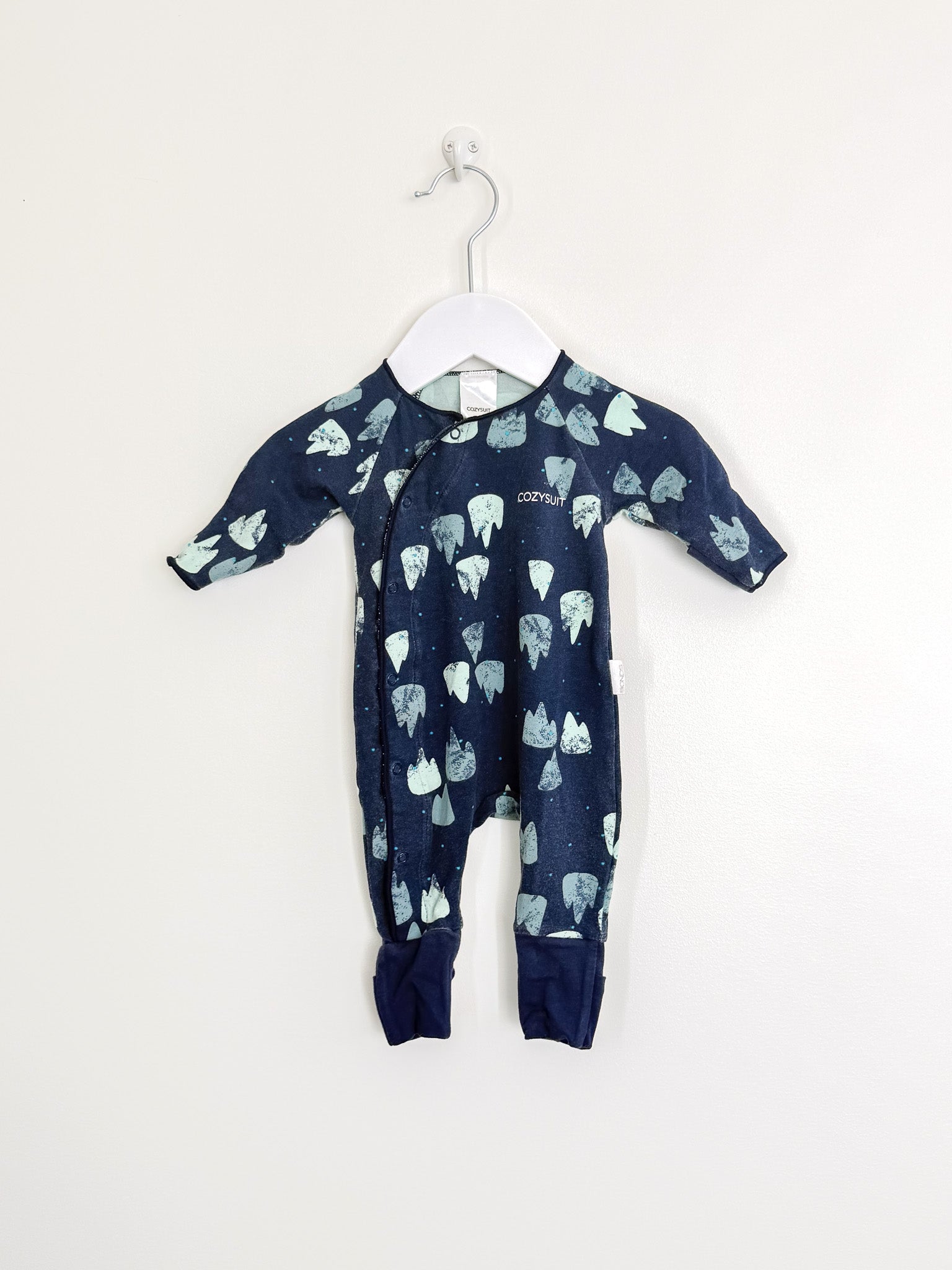 Bonds cozysuit (newborn)