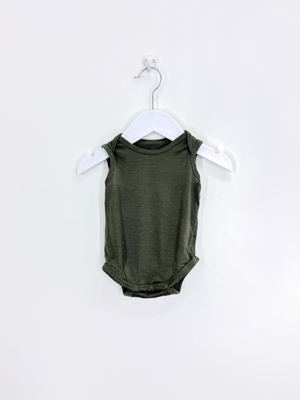 The Sleep Store merino tencel singletsuit (0-3m)