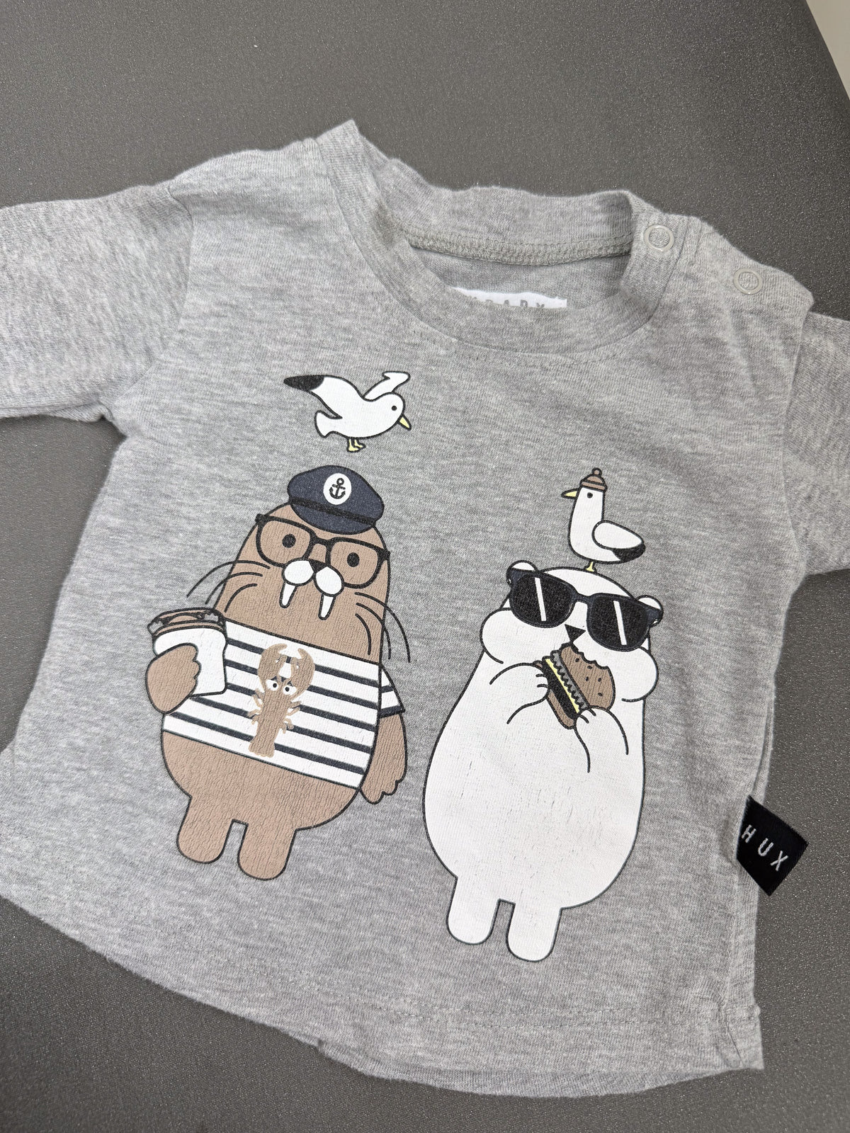 Hux arctic friends long sleeve tee (0-3m)