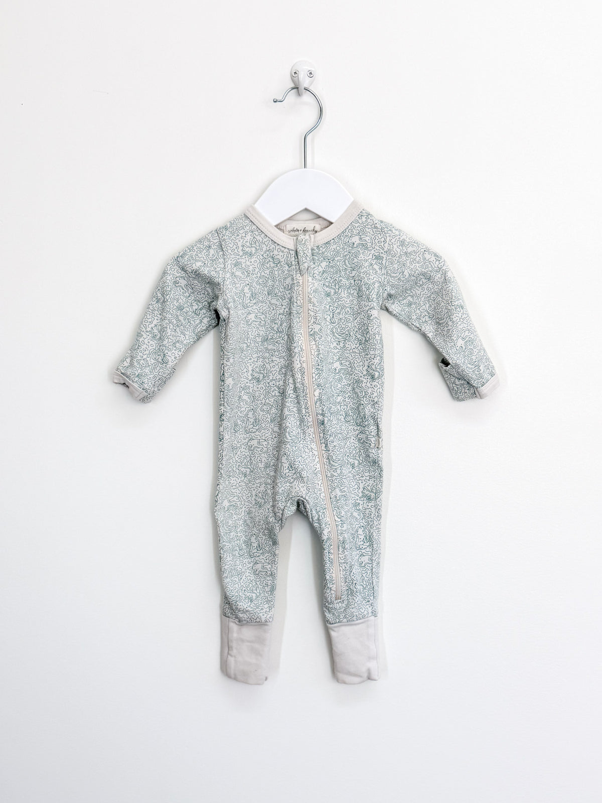 Wilson & Frenchy organic zipsuit - animal squiggle (0-3m)