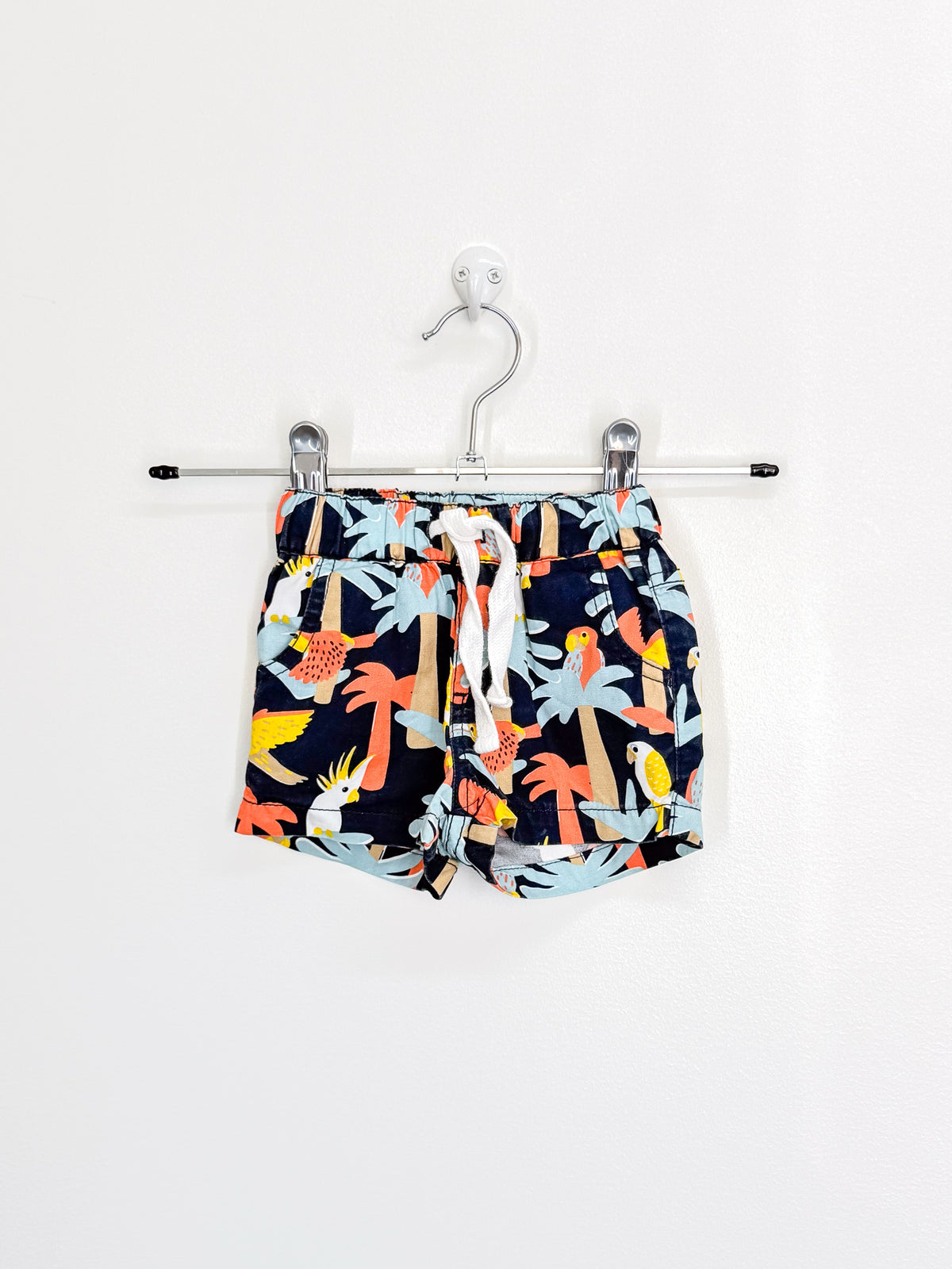 Seed tropical bird drawstring shorts (0-3m)