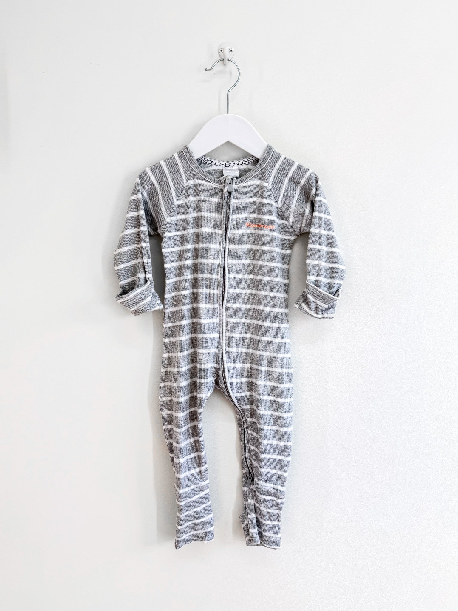 Bonds rib wondersuit - grey white stripe (6-12m)
