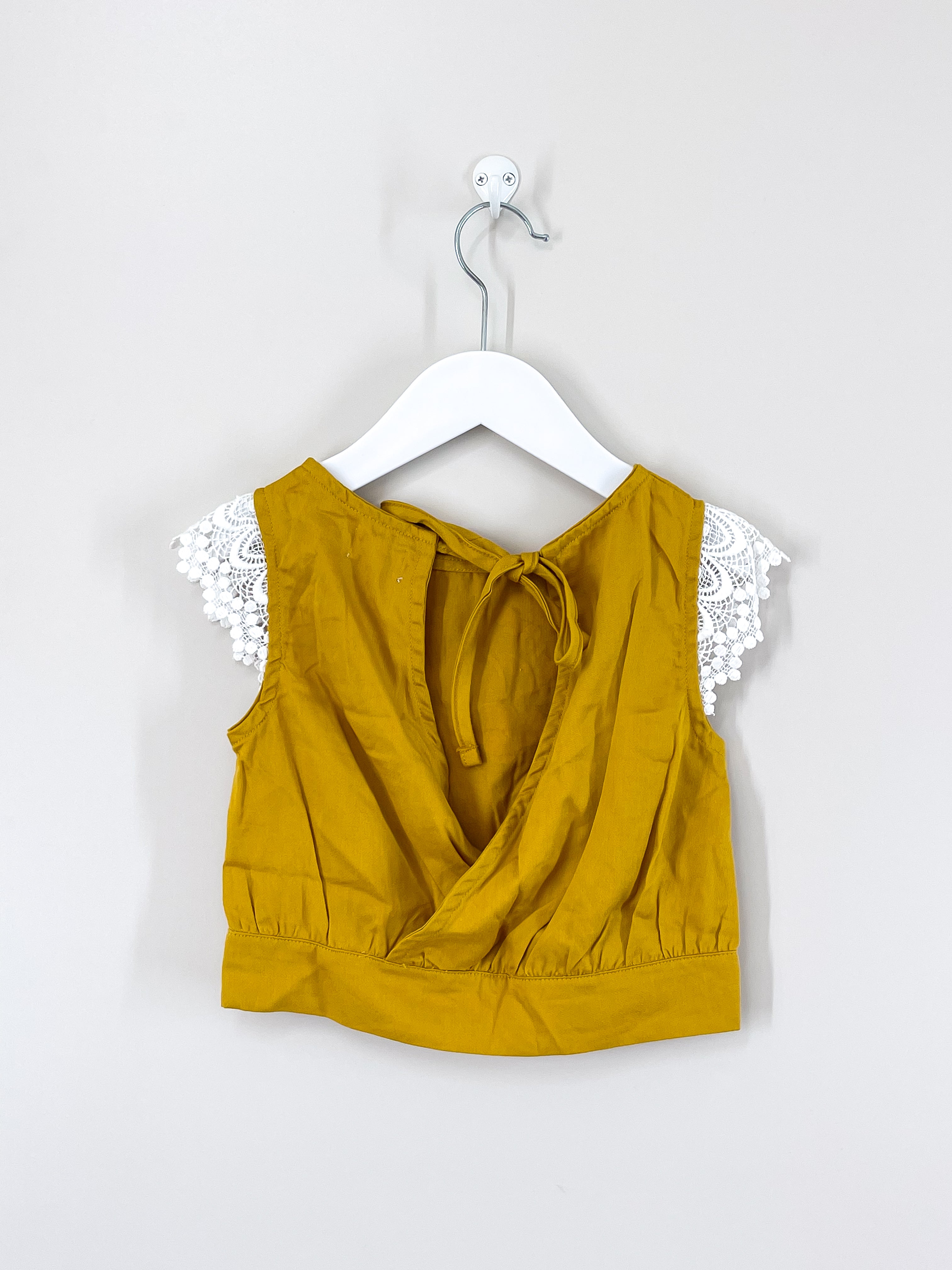 BNWT Burrow & Be organic summer floral fleur singlet (2y)