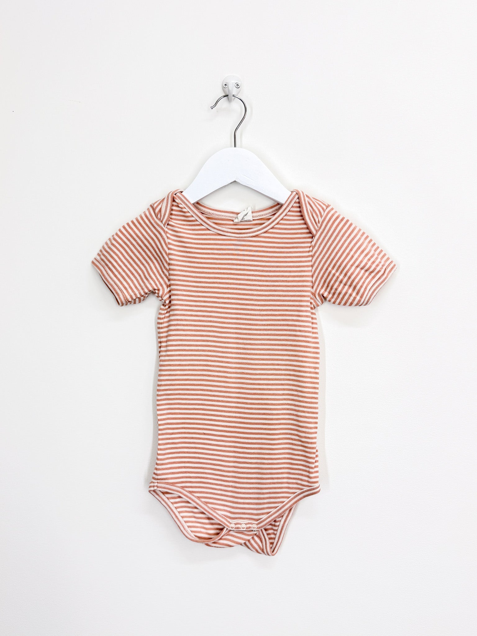 Nature Baby organic bodysuit - pink stripe (1y)