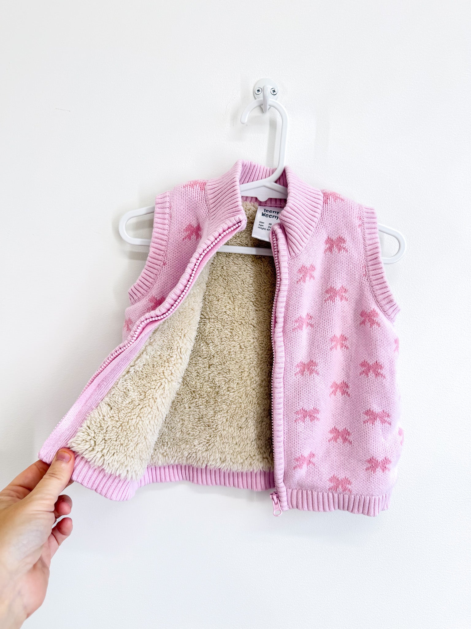 Teeny Weeny sherpa lined knit vest jacket - bows (12-18m)