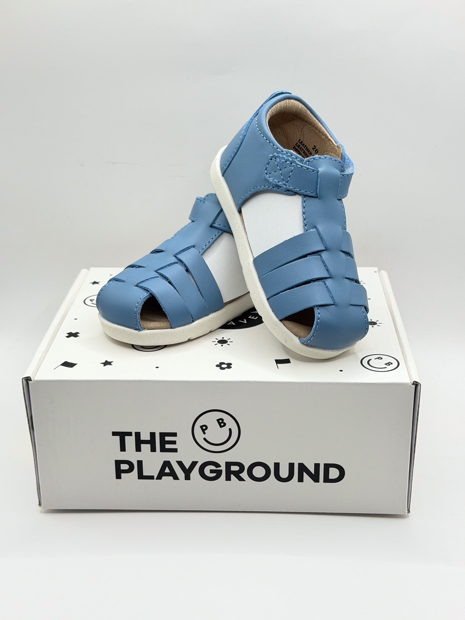 BNWT Pretty Brave billie sandal - playground blue (20EU)