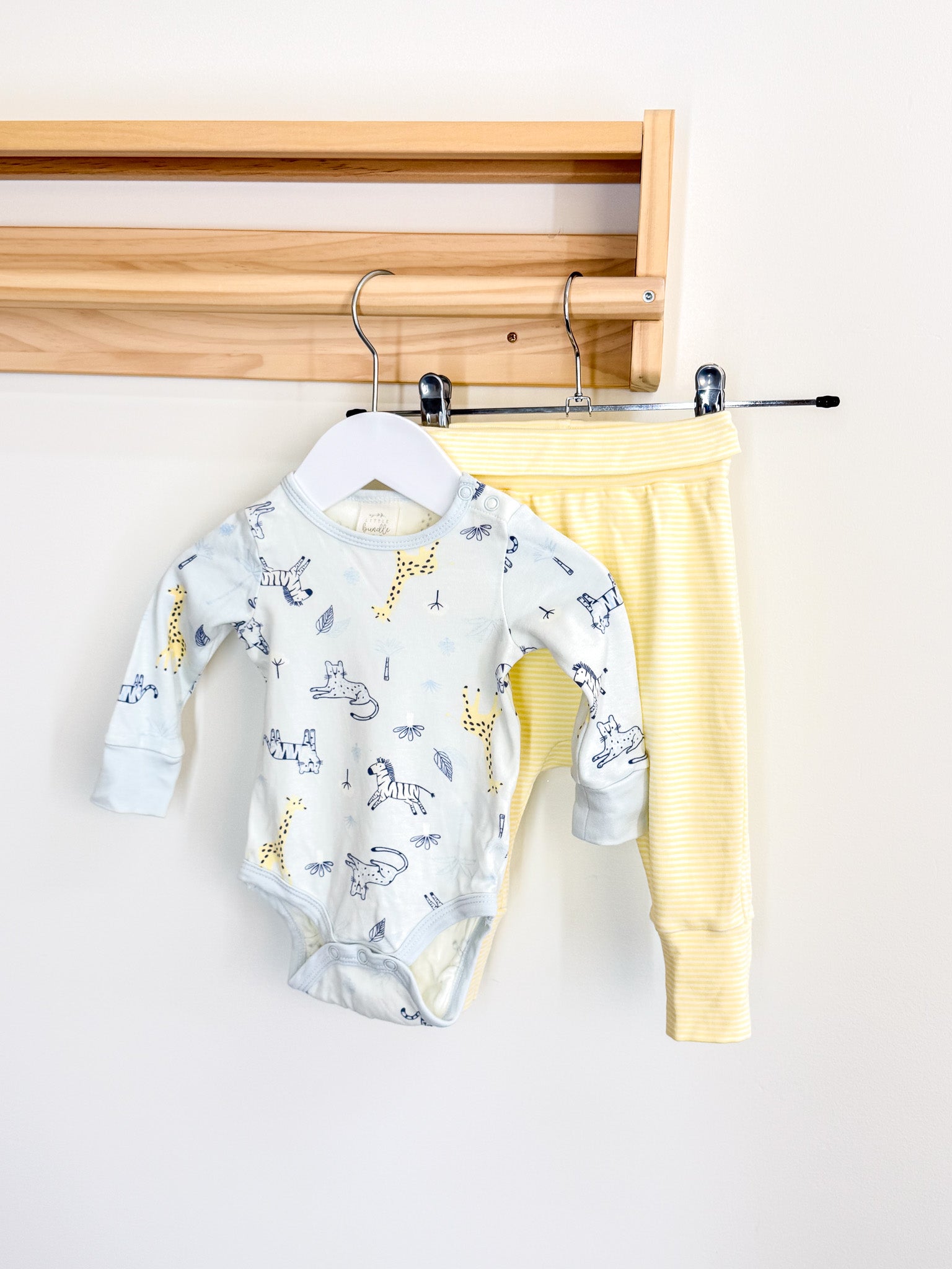 Little Bundle safari bodysuit + leggings set (0-3m)