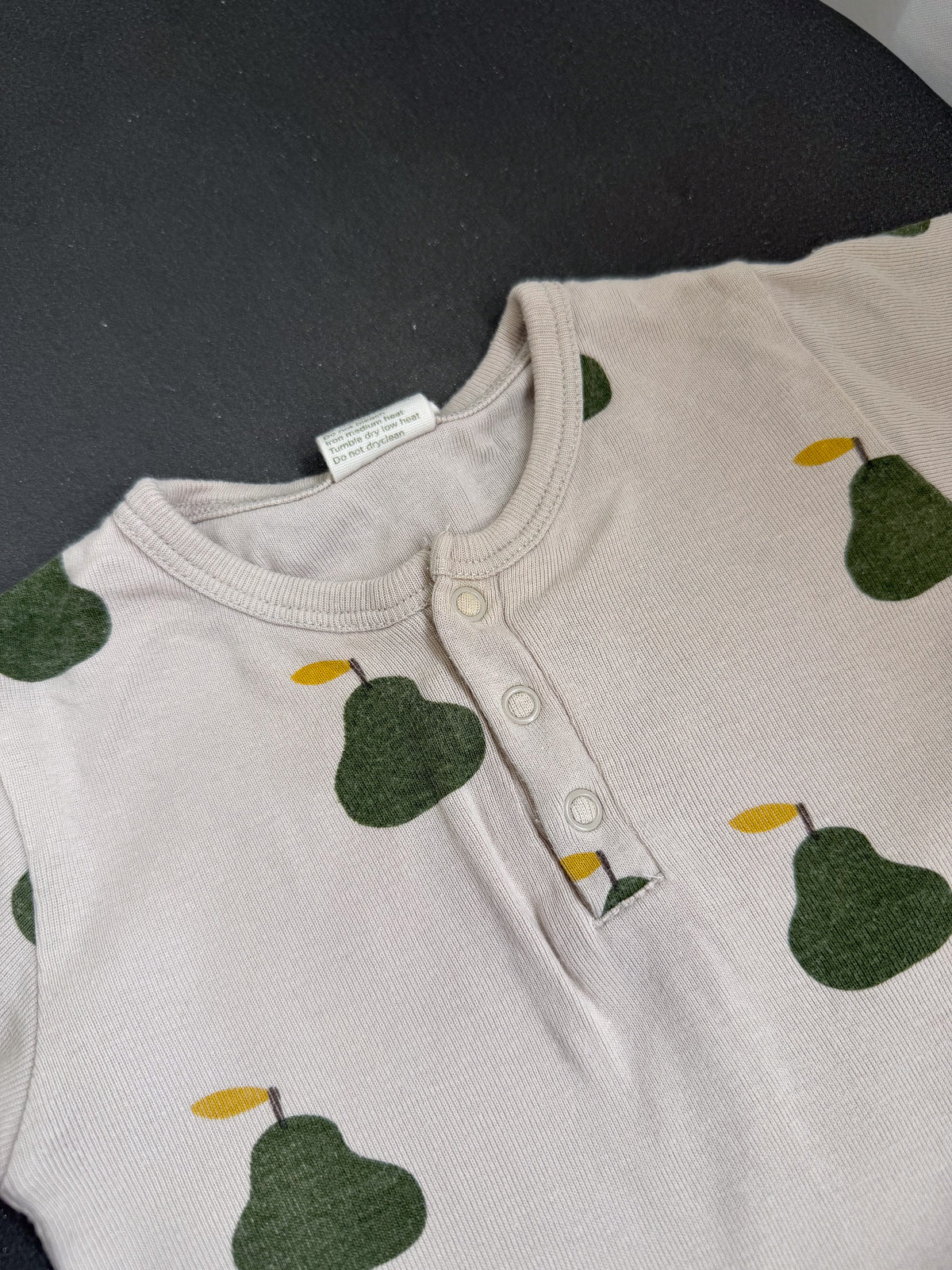 Nature Baby organic henley PJ suit - grande pear (3-6m)