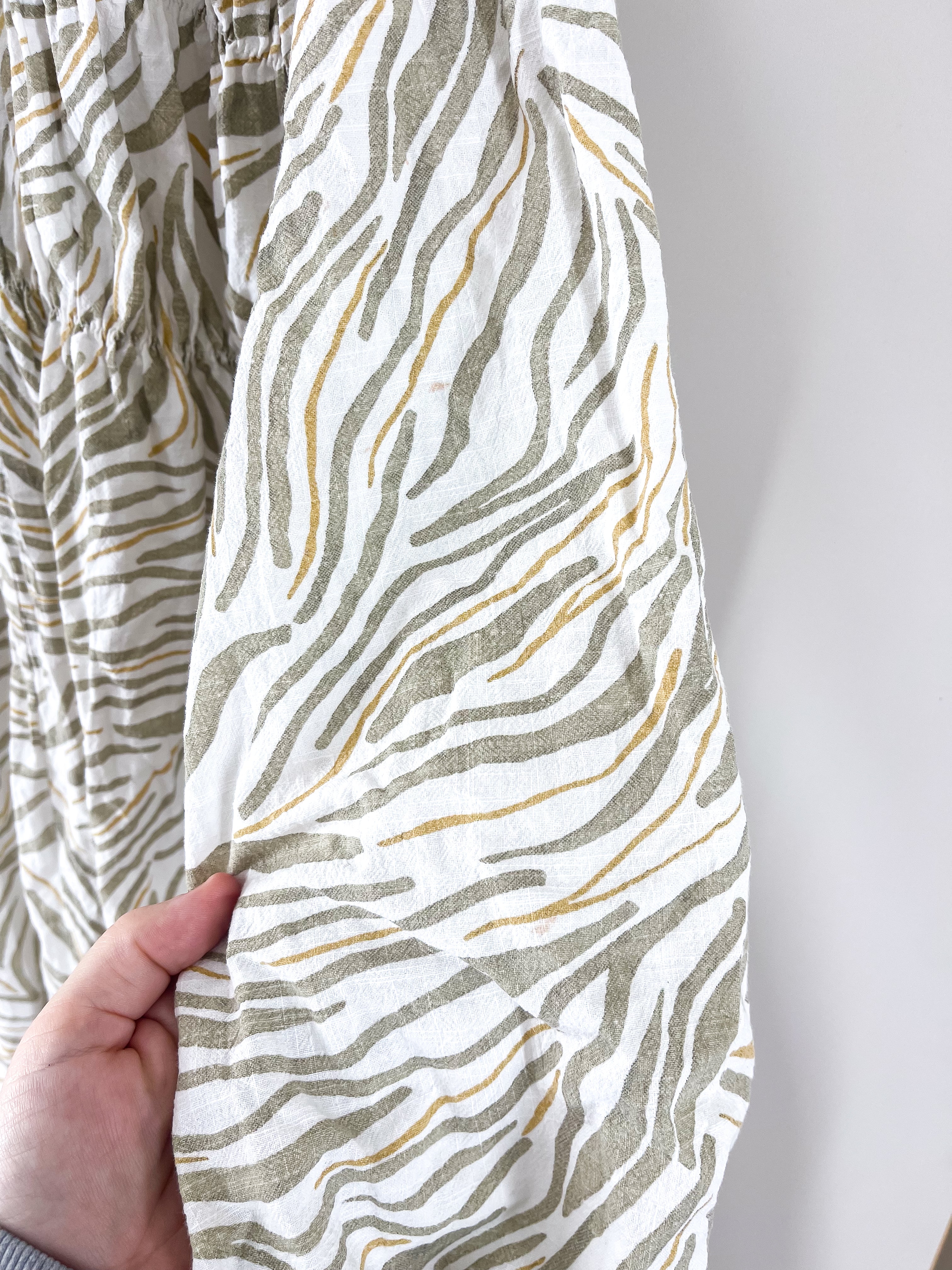 The Lullaby Club linen blend penny smock midi dress (XS)