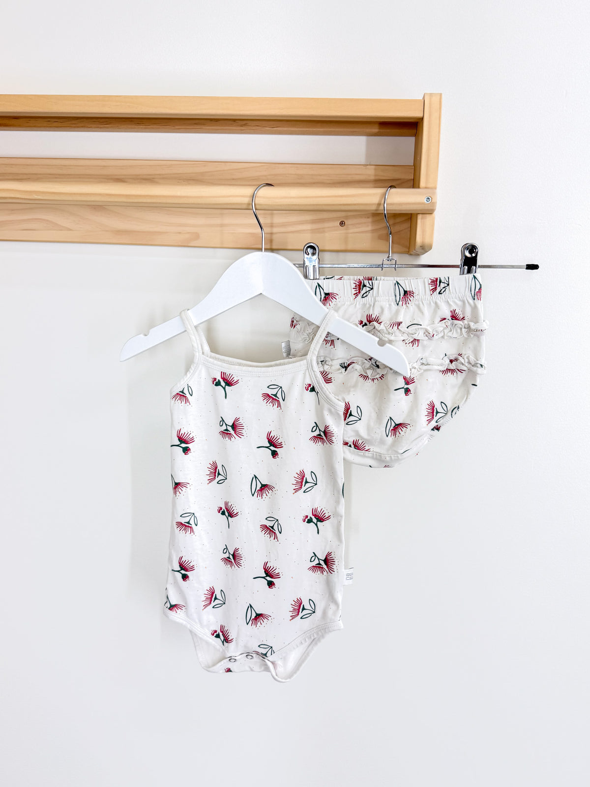 Babu organic pohutukawa matching set (6-12m)