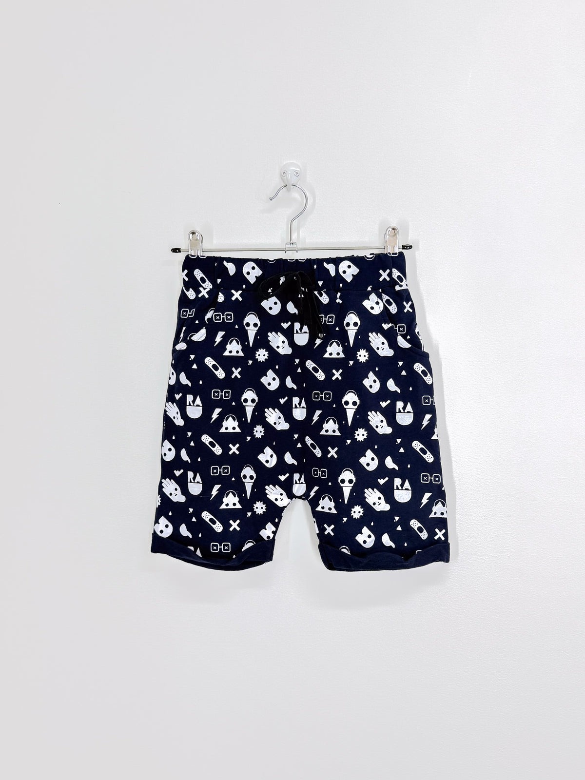 Band of Boys soft cotton drawstring print shorts (7y)