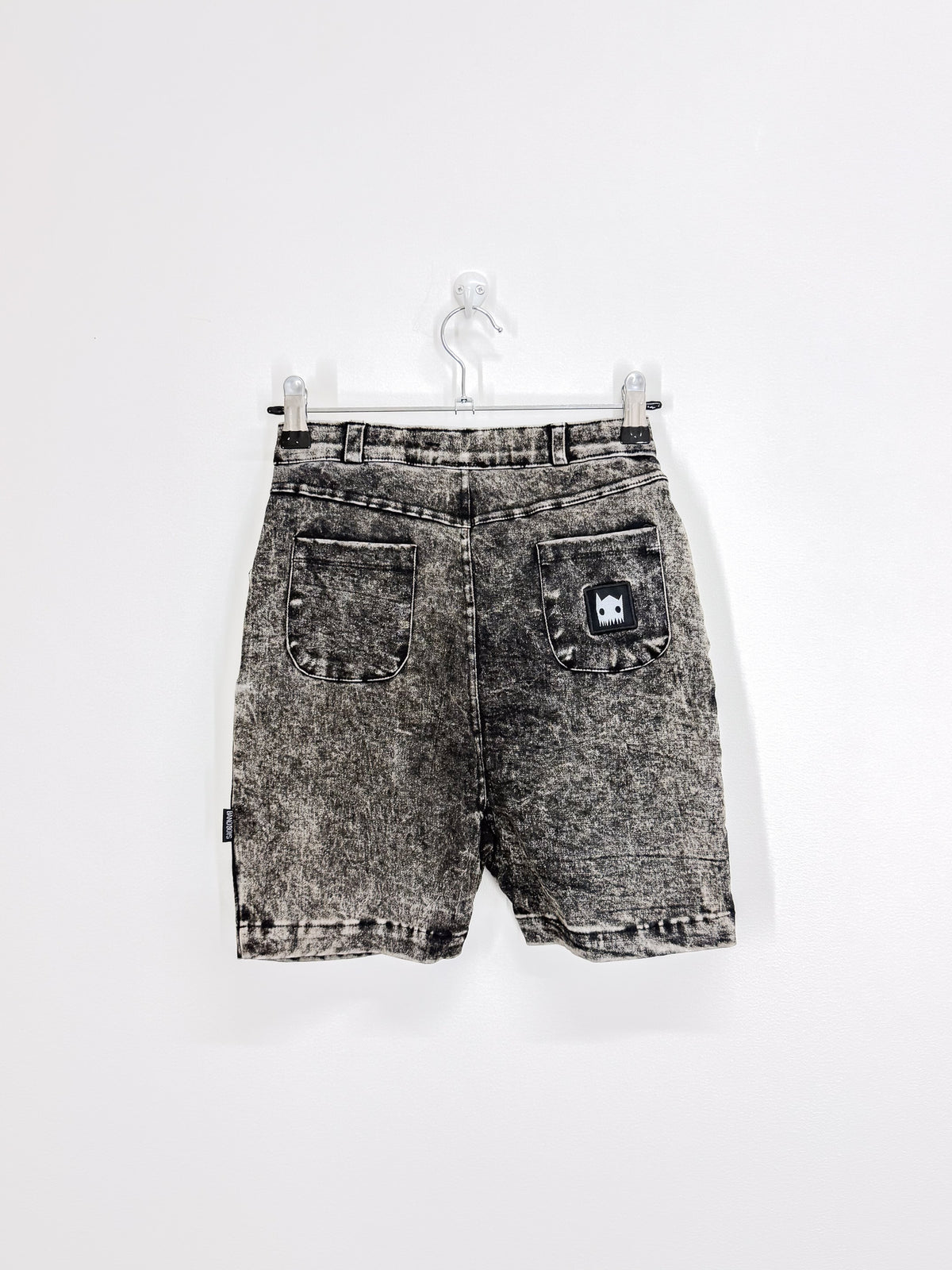 Band of Boys acid wash cactus denim shorts (8y)