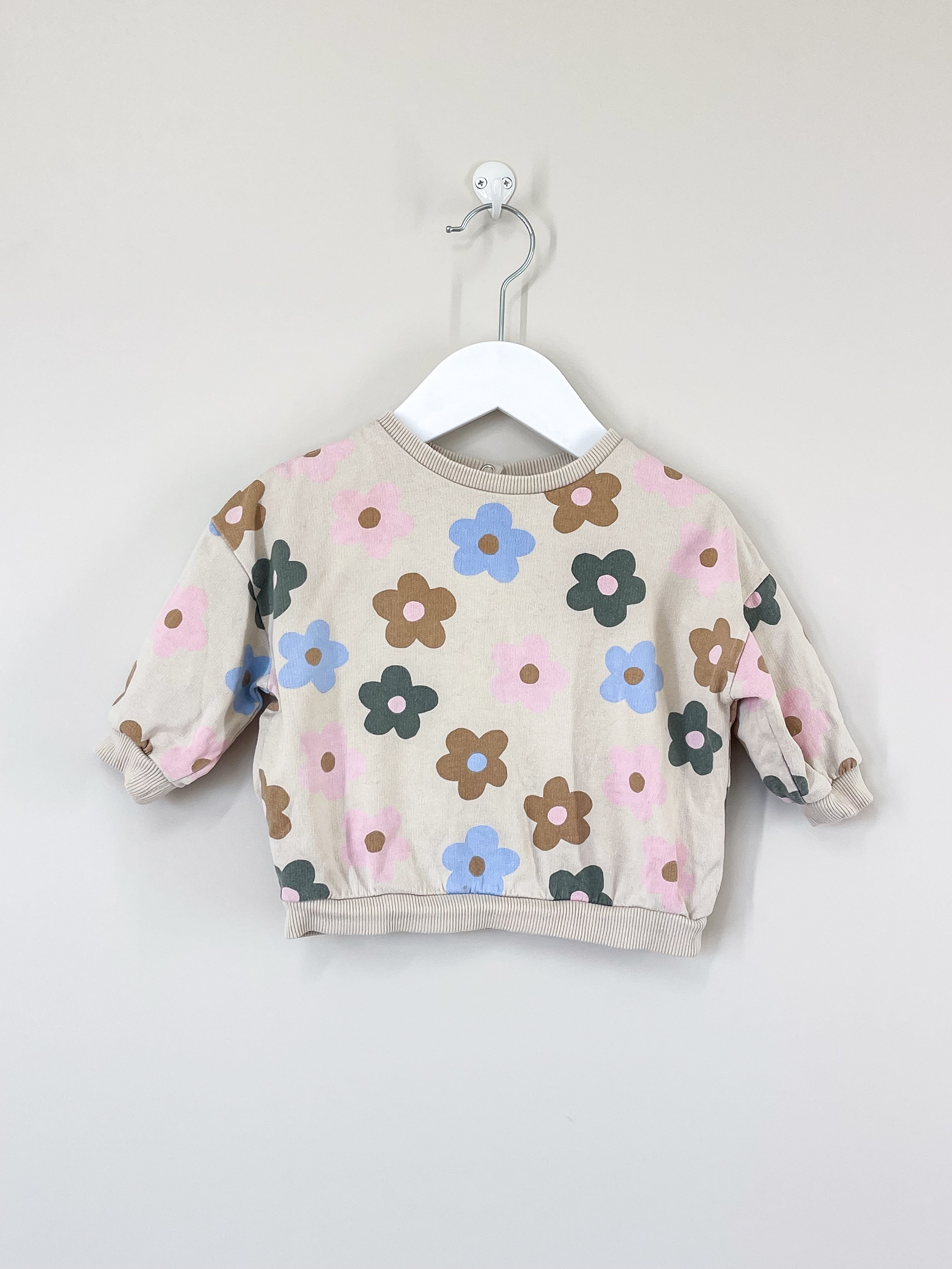 Cotton On Kids flower pullover (6-12m)