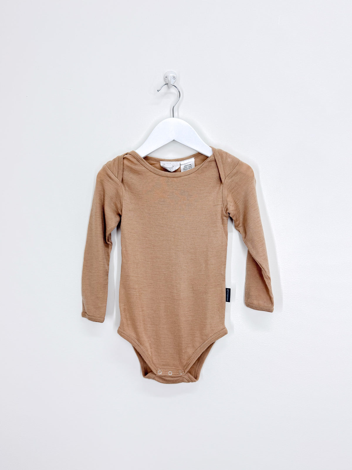 The Sleep Store merino long sleeve bodysuit (2y)