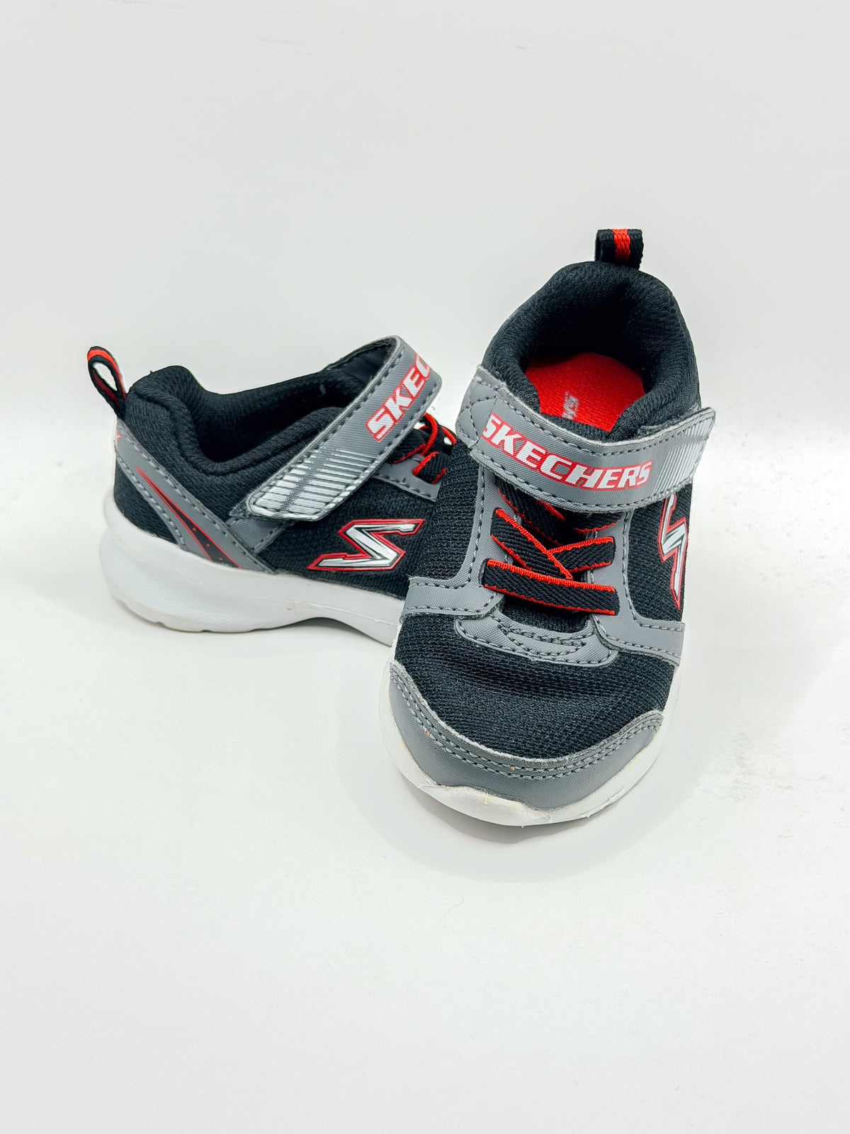 Skechers skech-stepz power jump sneakers (20.5EU)