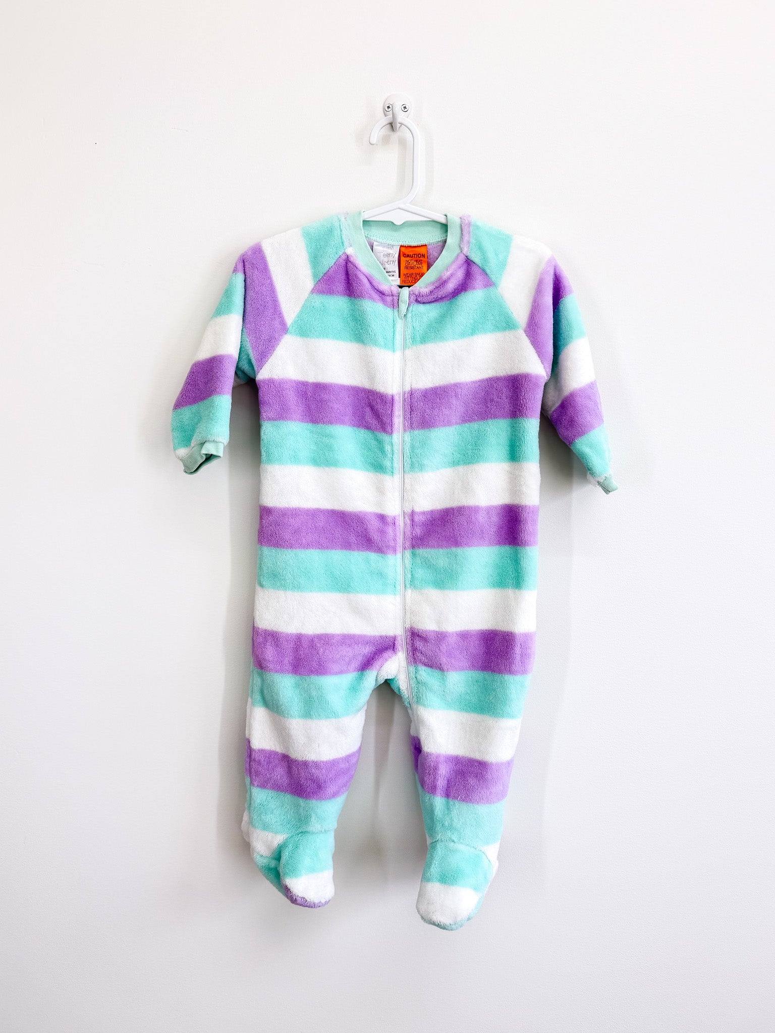 Teeny Weeny fleece zipsuit (6-9m)