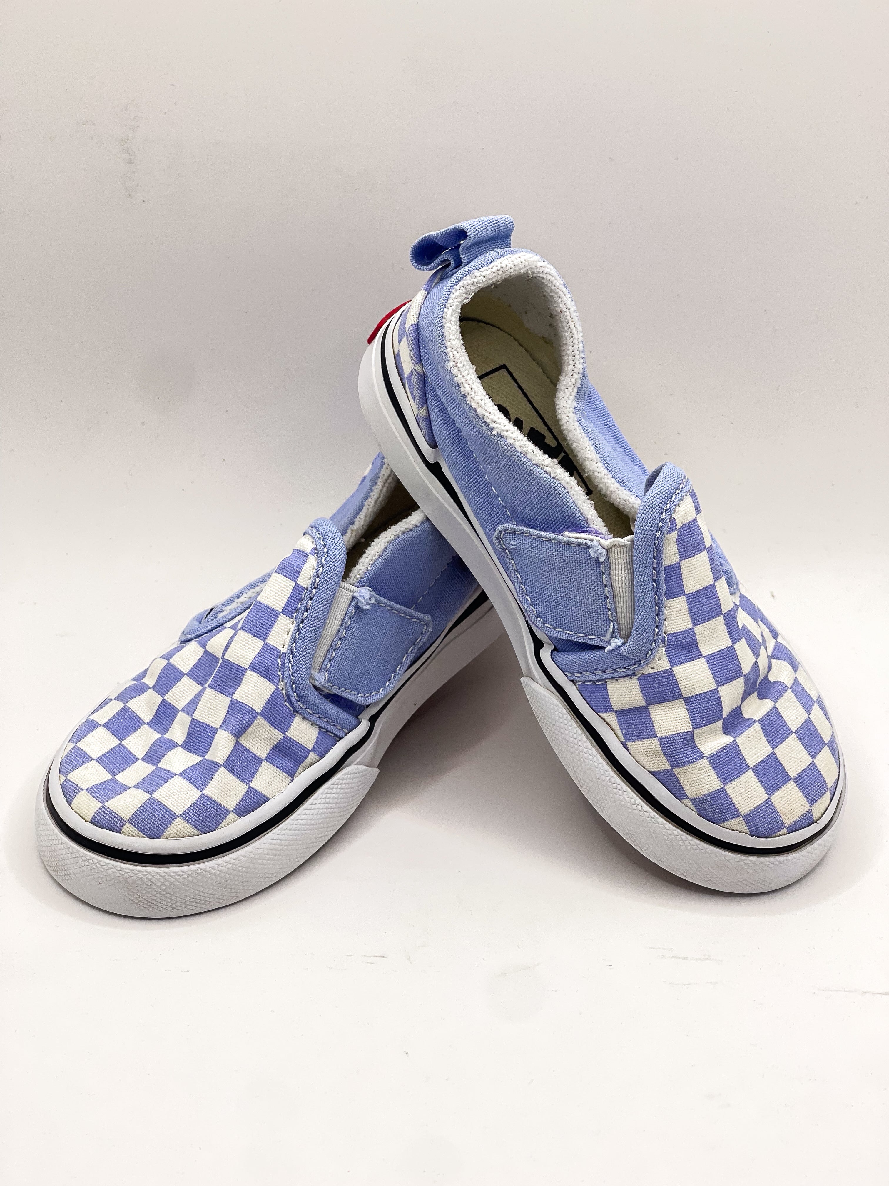 Vans classic slip on sneakers (6.5UK)