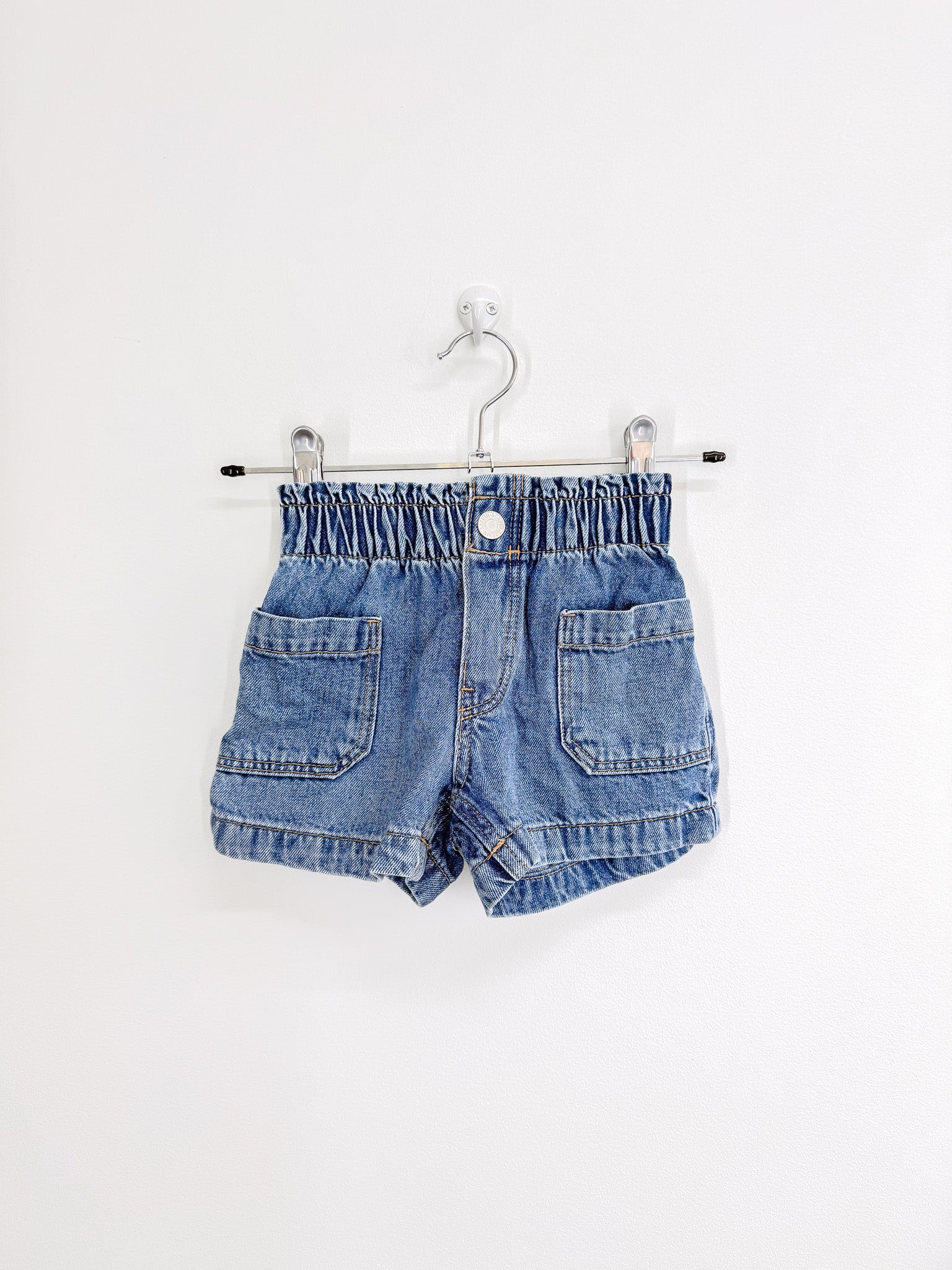 H&M paper bag denim shorts (2y)