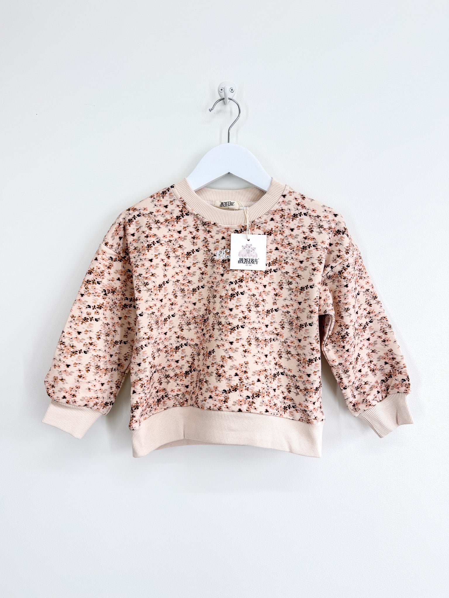 BNWT Bencer & Hazelnut painted petal crew sweatshirt (3y)