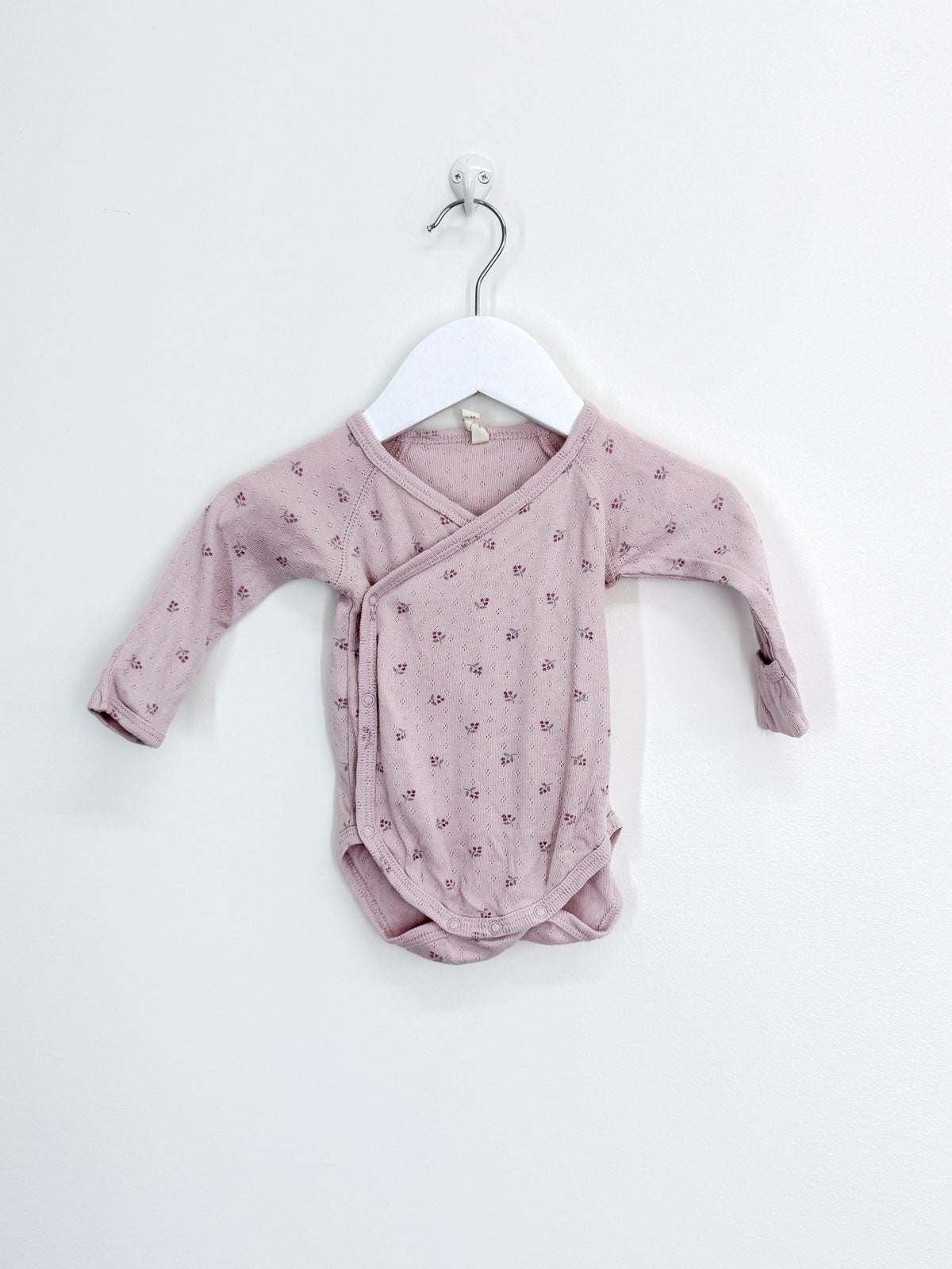 Quincy Mae organic pointelle side snap bodsyuit (0-3m)