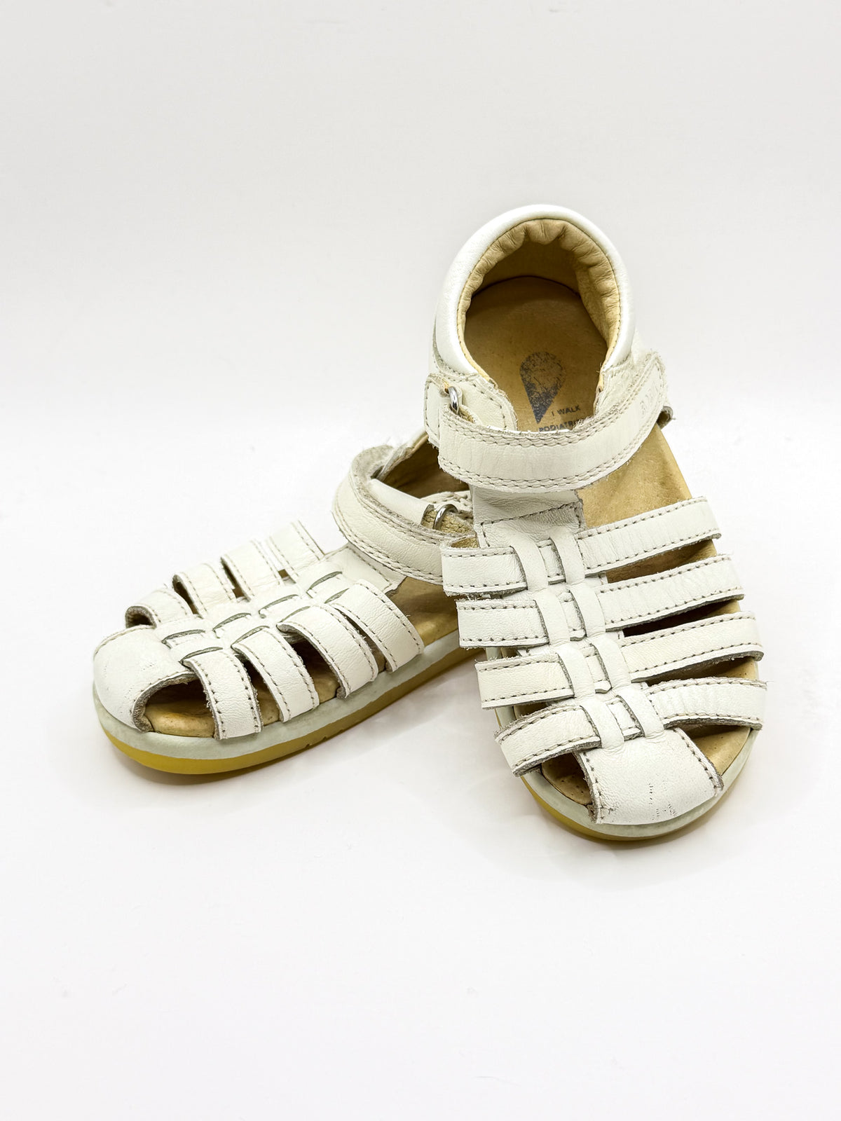 Bobux iwalk skip sandals (23EU)