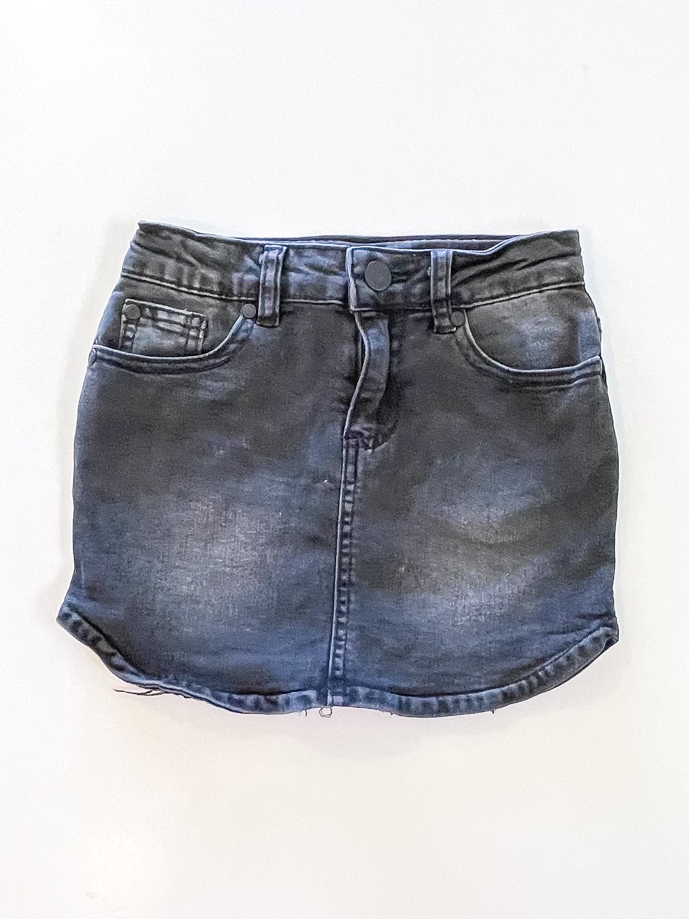 Mac & Ellie black wash denim skirt (4y)