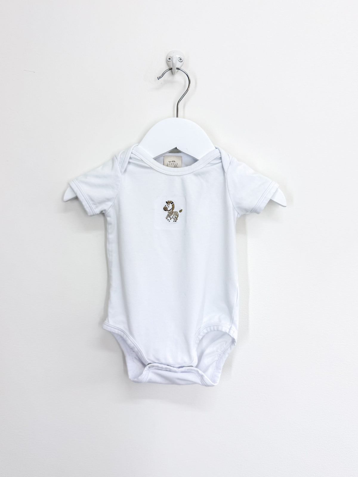 Little Bundle short sleeve envelope bodysuit - zebra (3-6m)