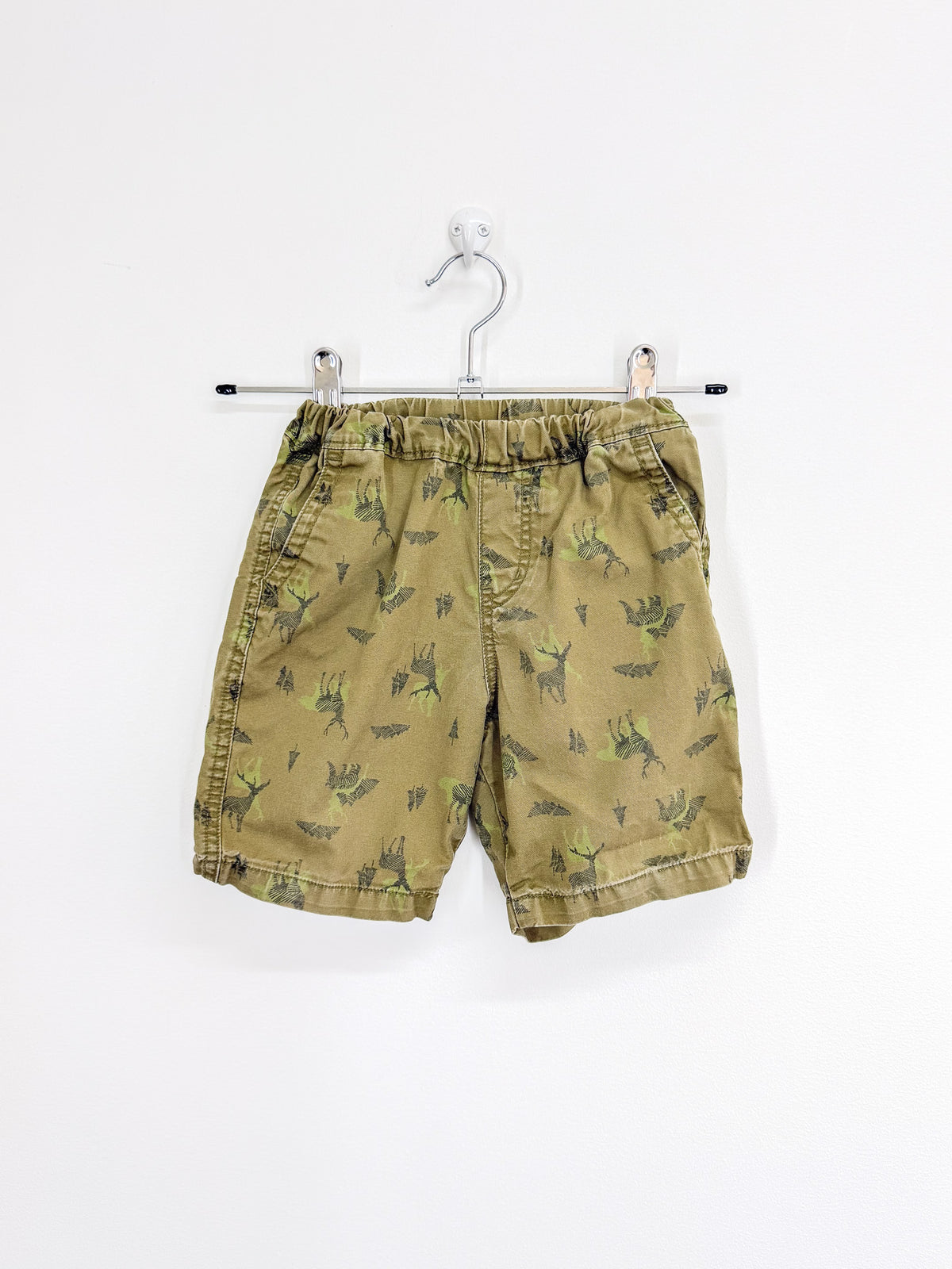 Uniqlo forest chino shorts (3-4y)