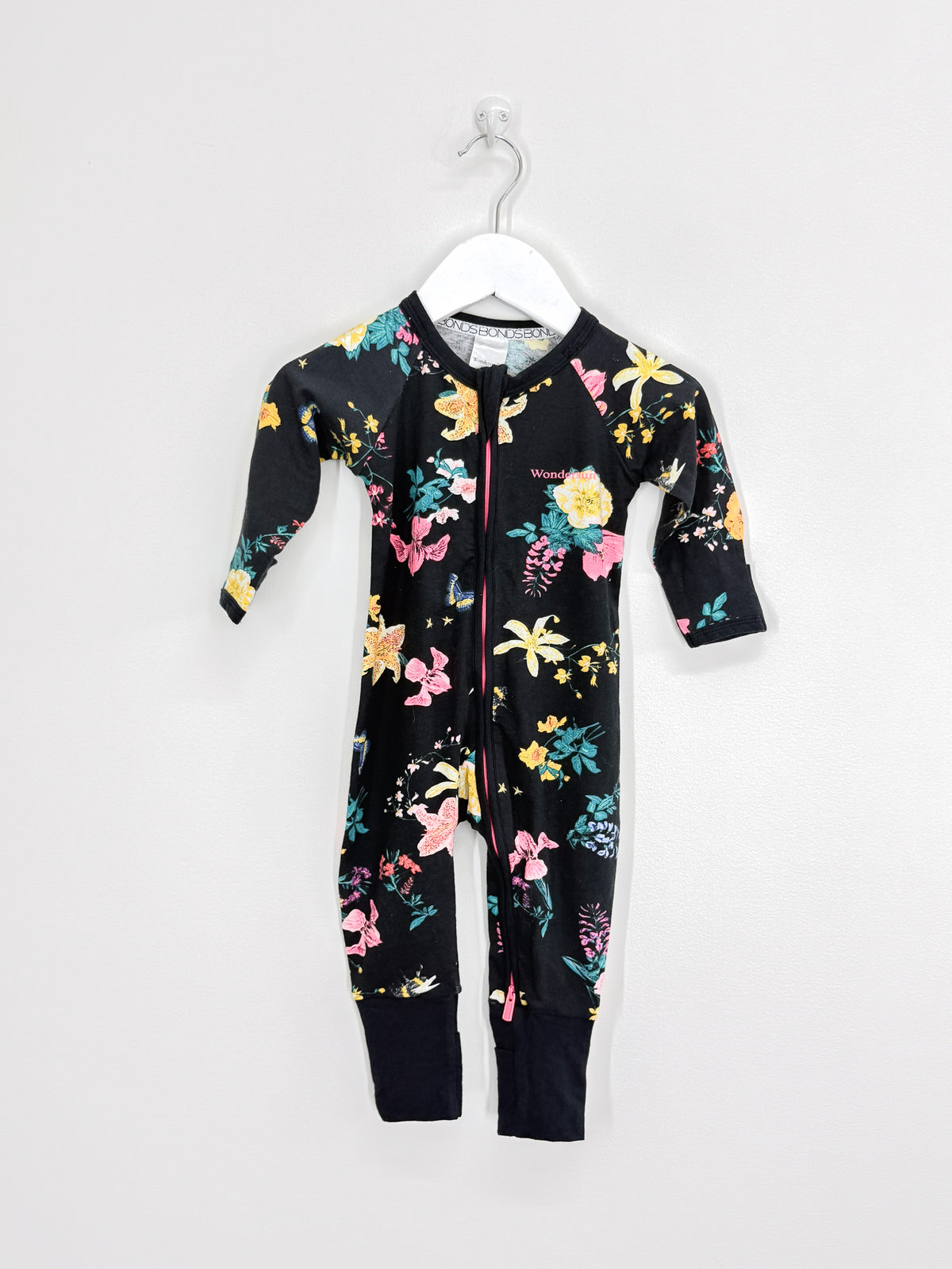 Bonds wondersuit - black floral (3-6m)