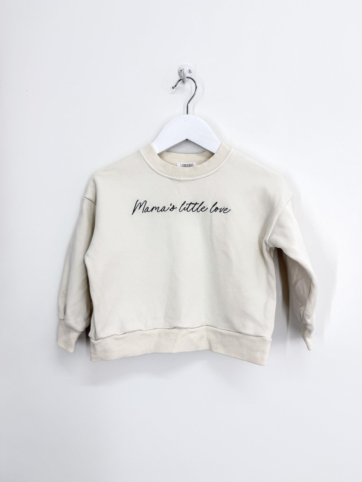 Bencer & Hazelnut mama's little love sweater (3y)