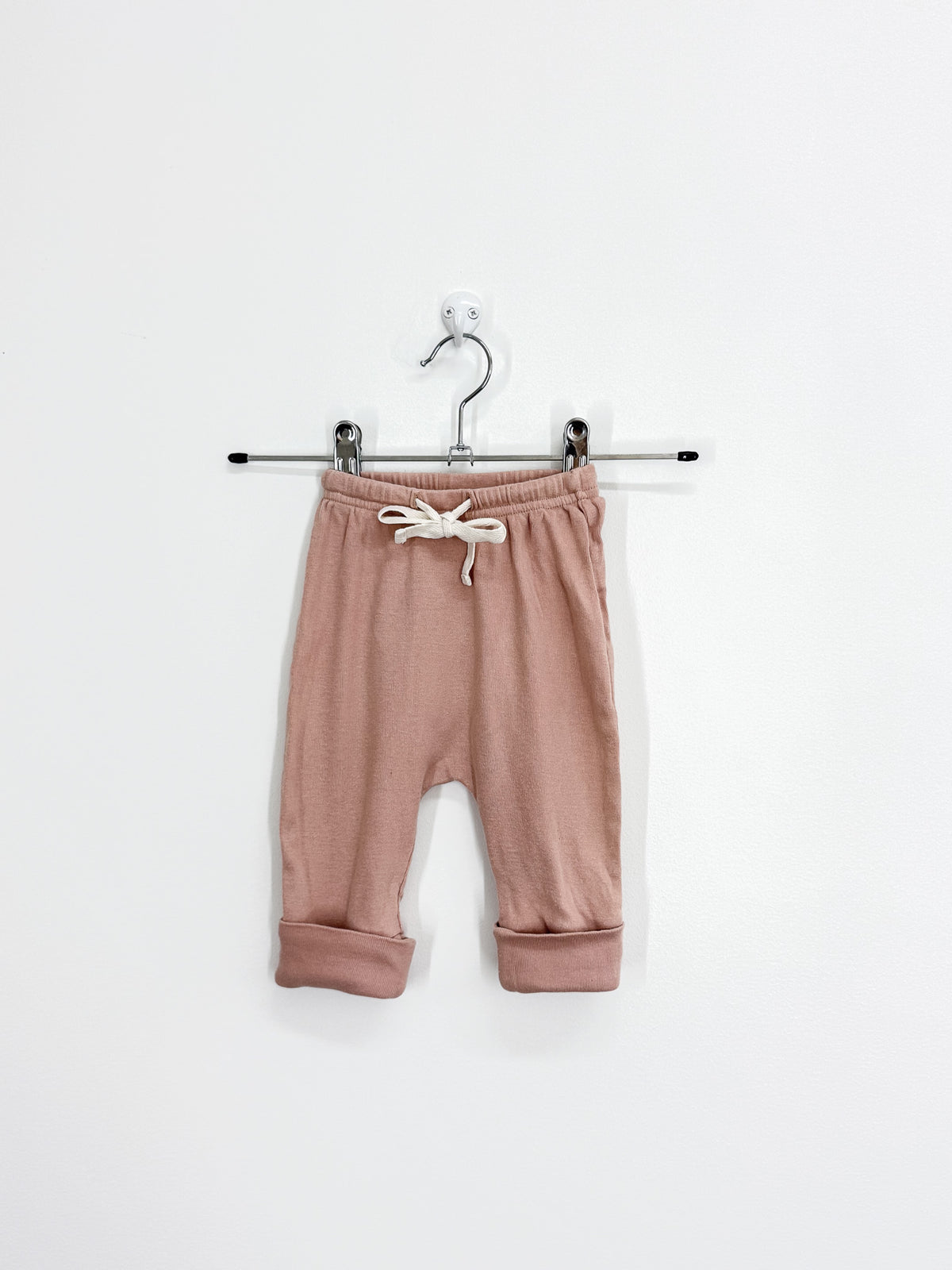 Nature Baby organic drawstring pants - blush (0-3m)