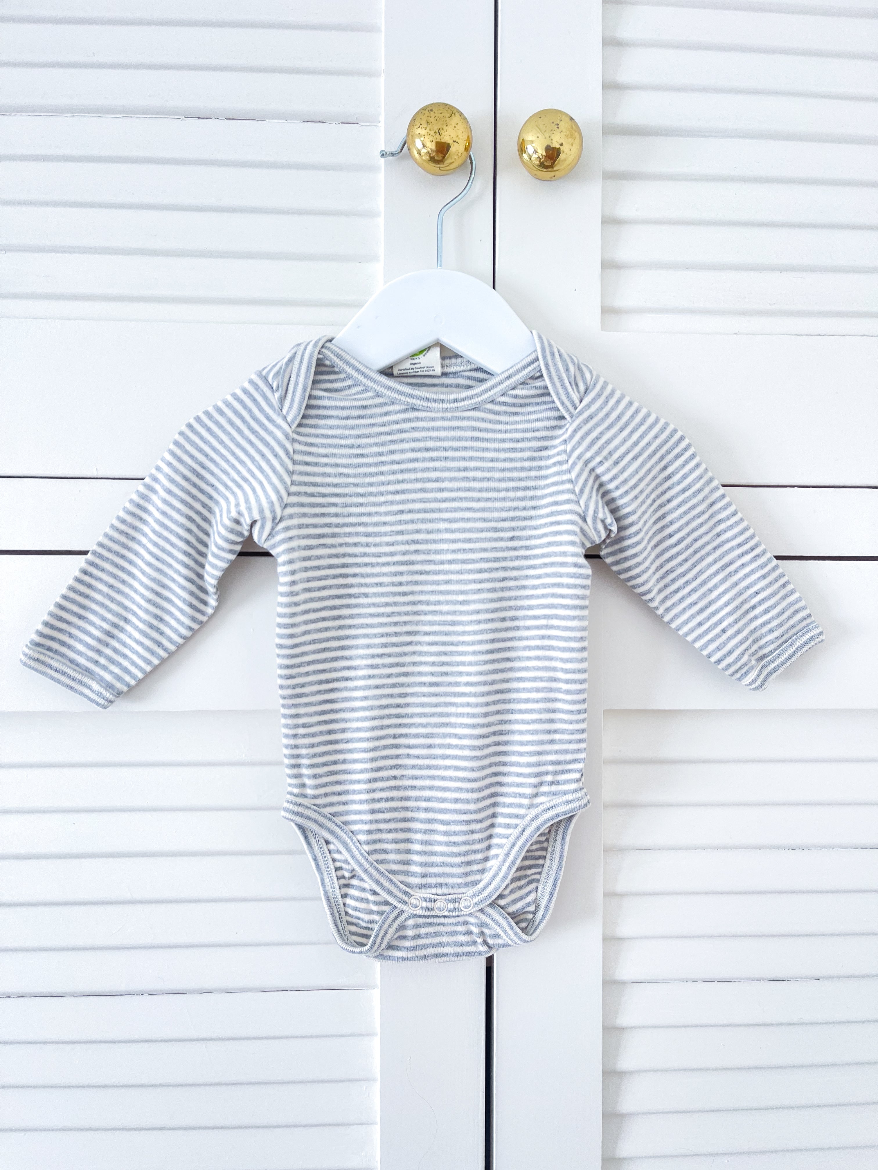 Nature Baby organic bodysuit - grey stripe (6-12m)