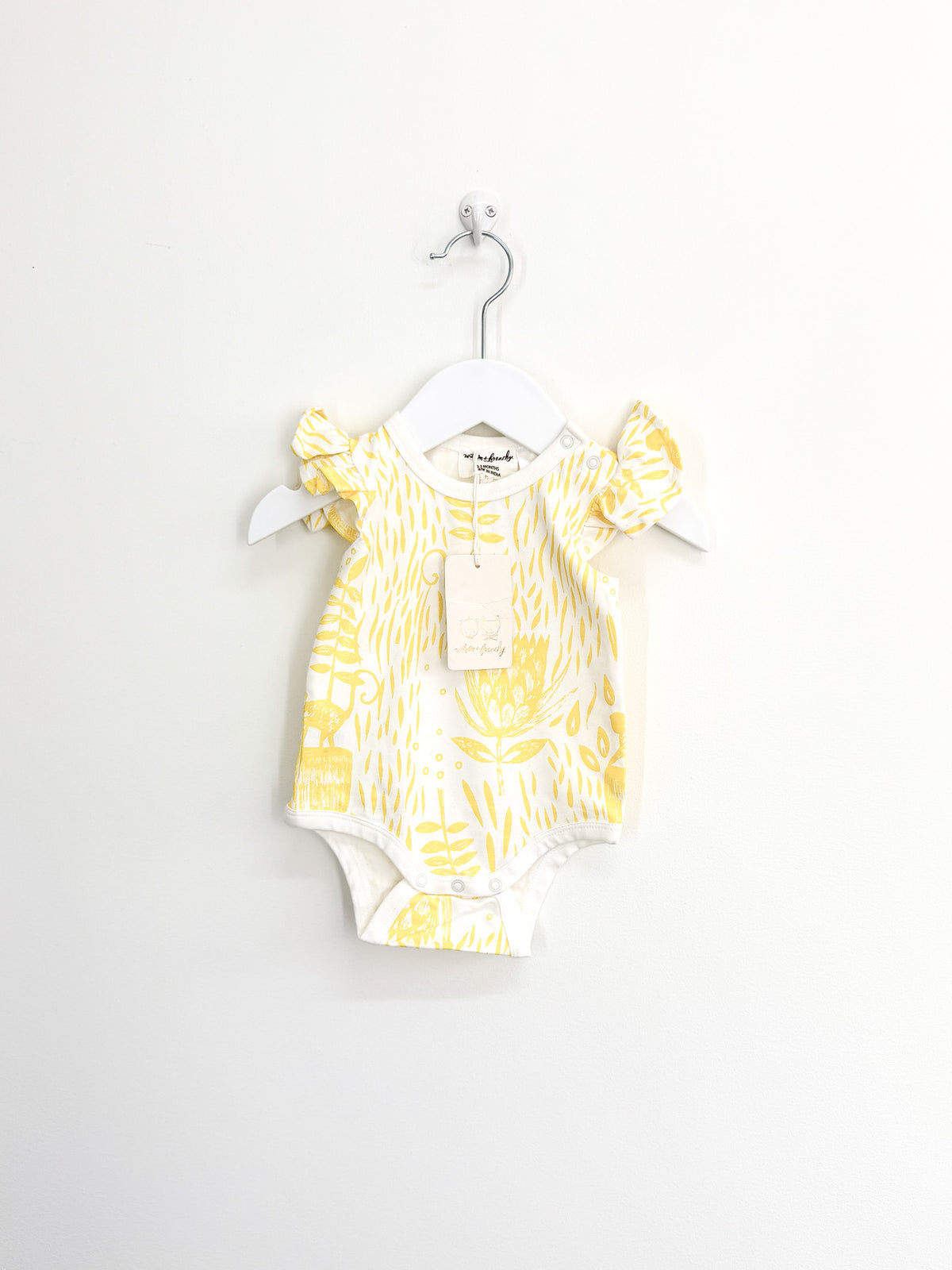 BNWT Wilson & Frenchy flutter sleeve bodysuit - mellow yellow (0-3m)