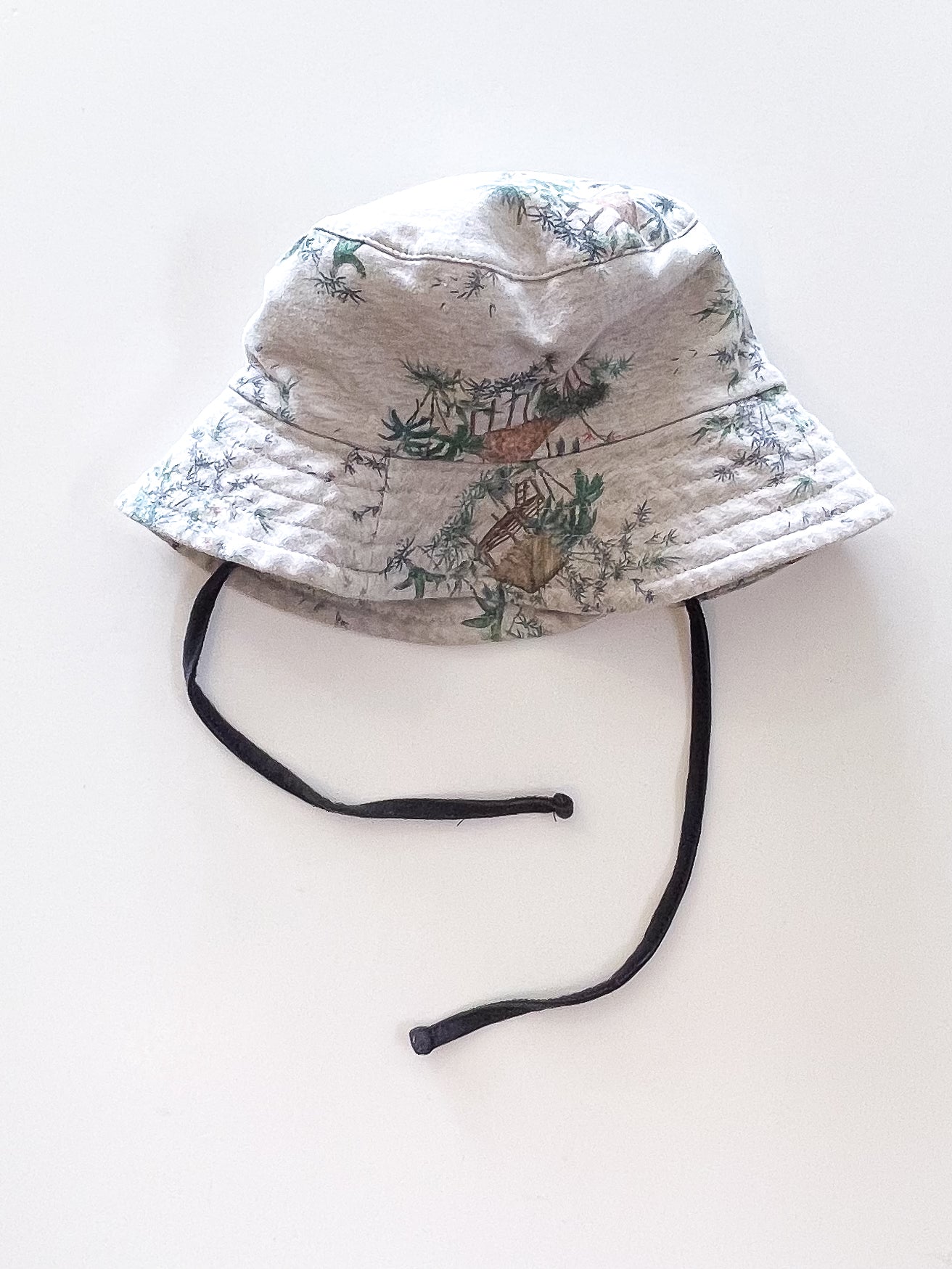 Milky bucket hat (6-12m)