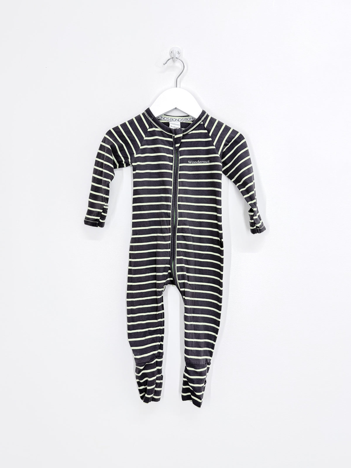 Bonds wondersuit - grey lime stripe (6-12m)
