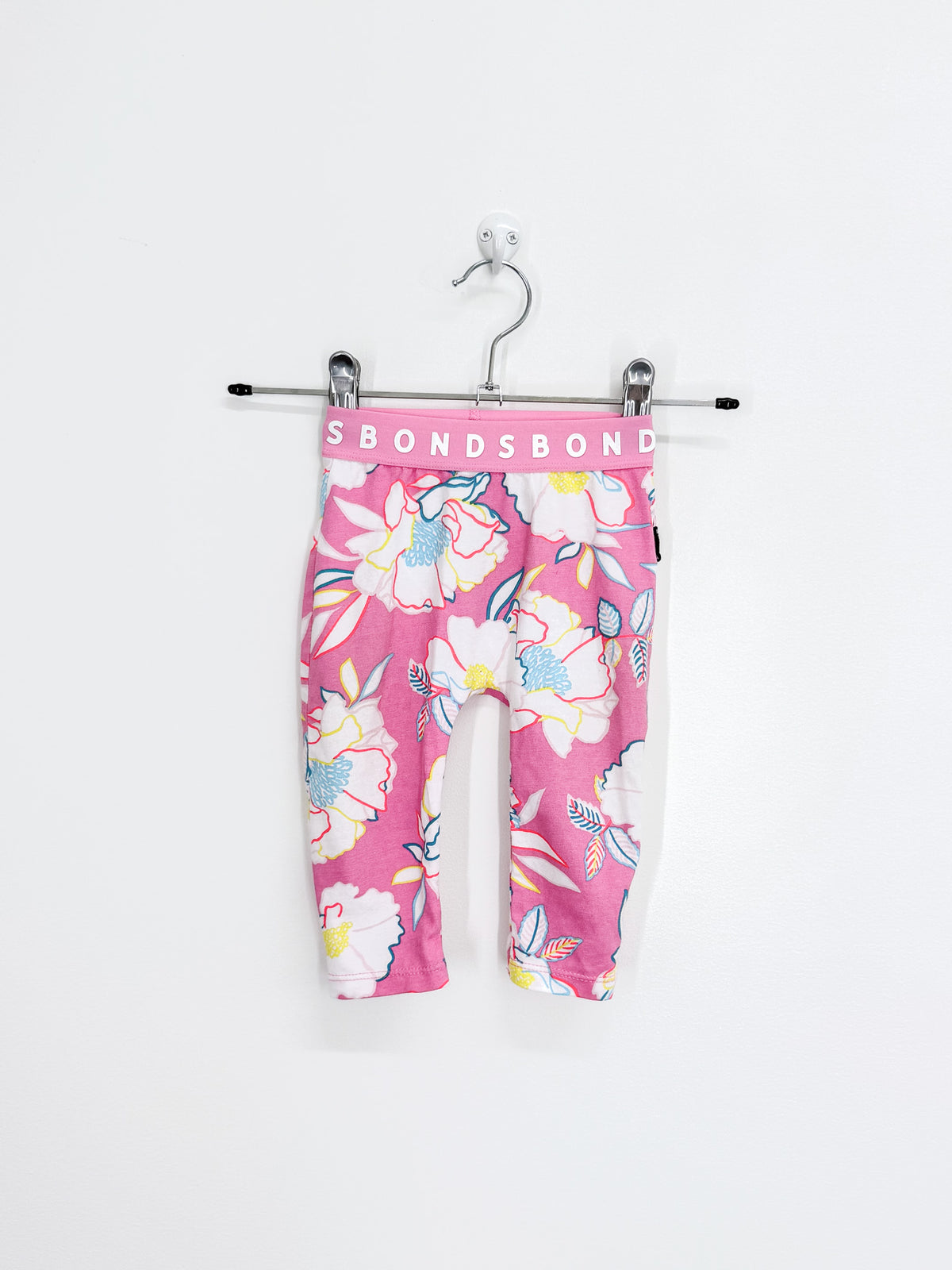 Bonds leggings - pink floral (3-6m)