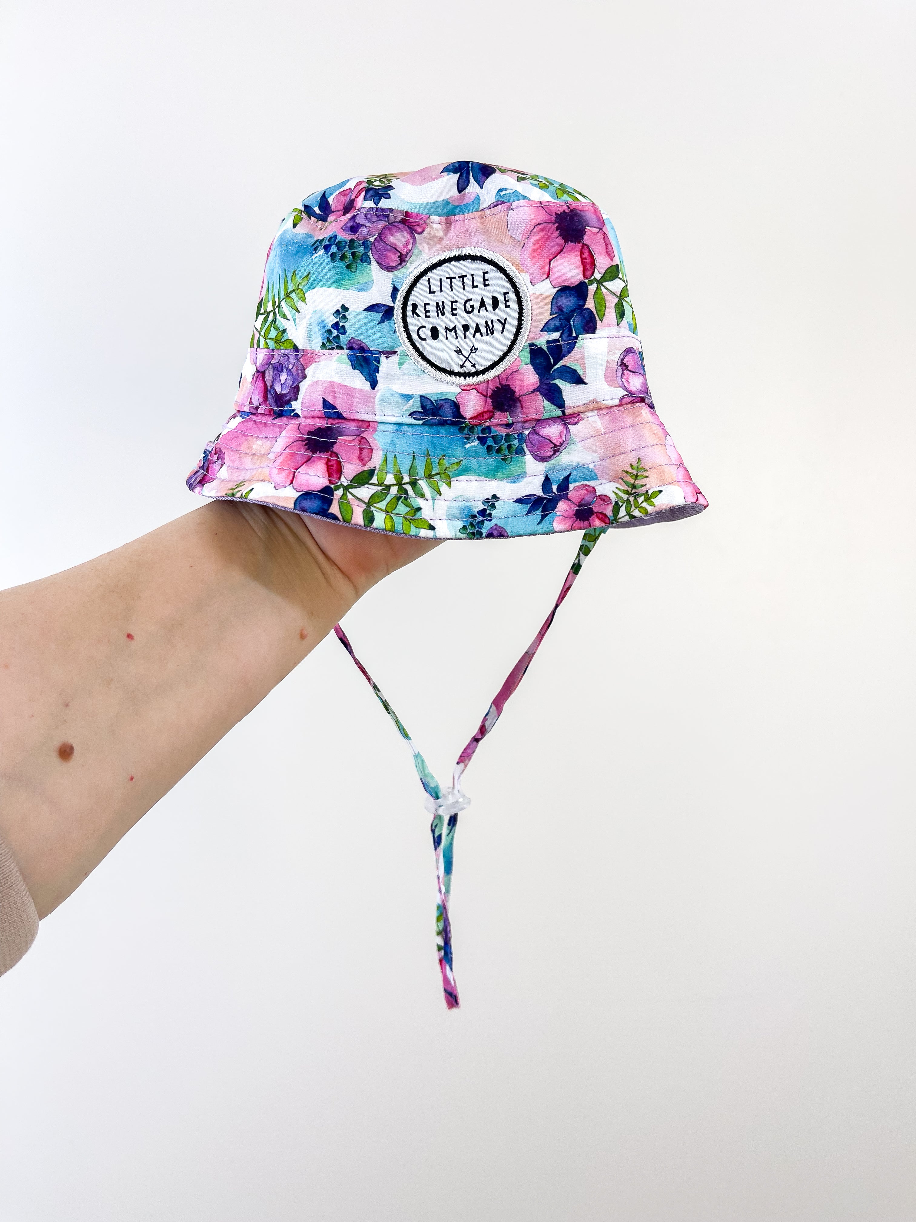 Little Renegade reversible hat (0-1y)