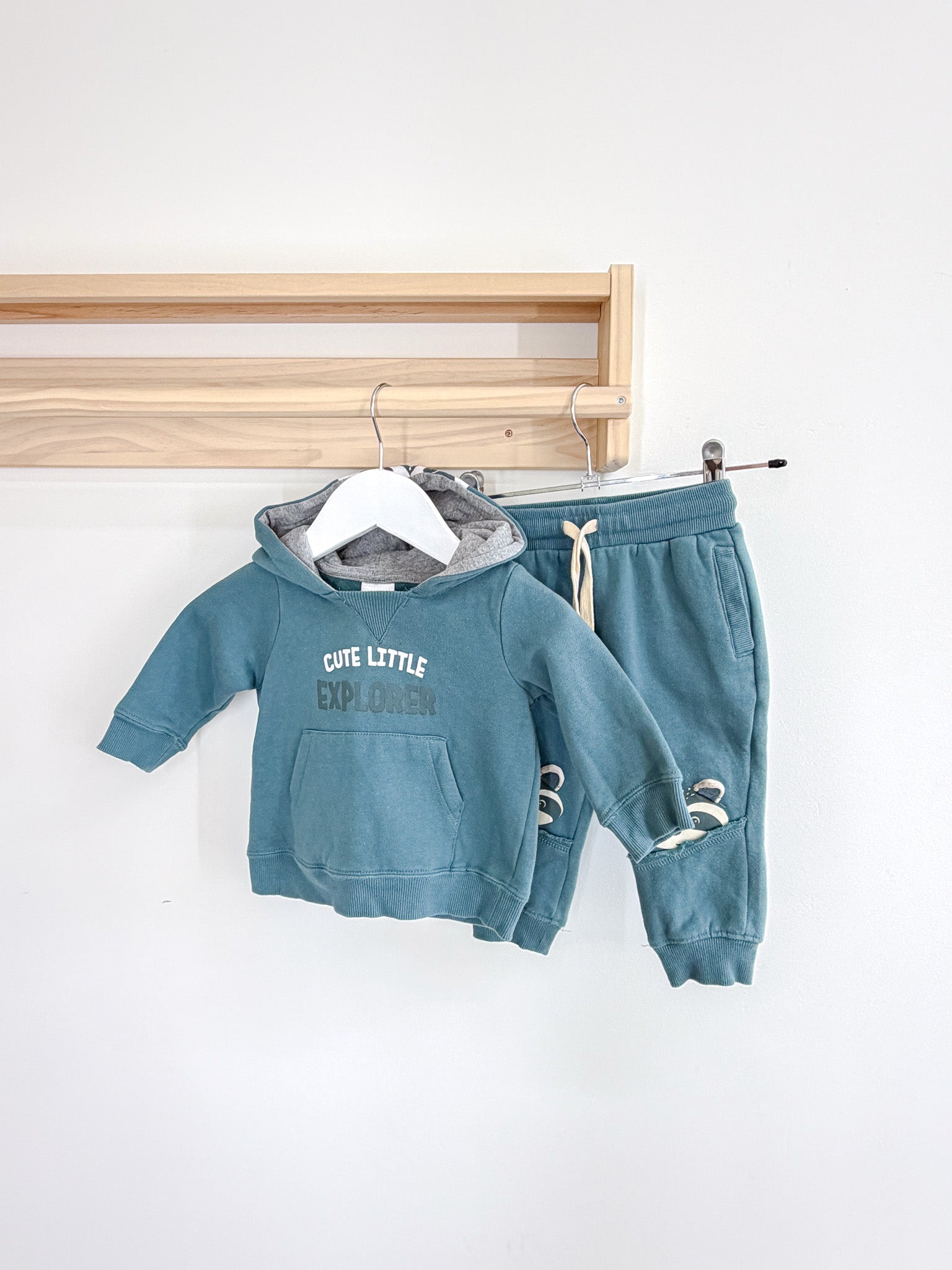 Teeny Weeny cute explorer sweat set (6-12m)