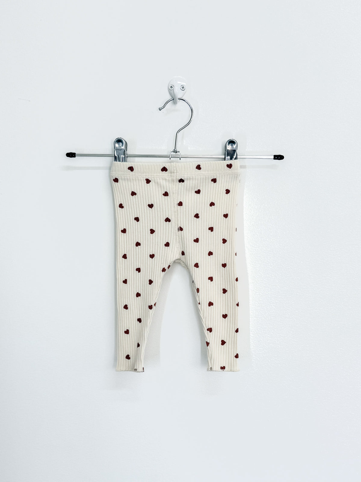Quincy Mae organic rib leggings - hearts (0-3m)