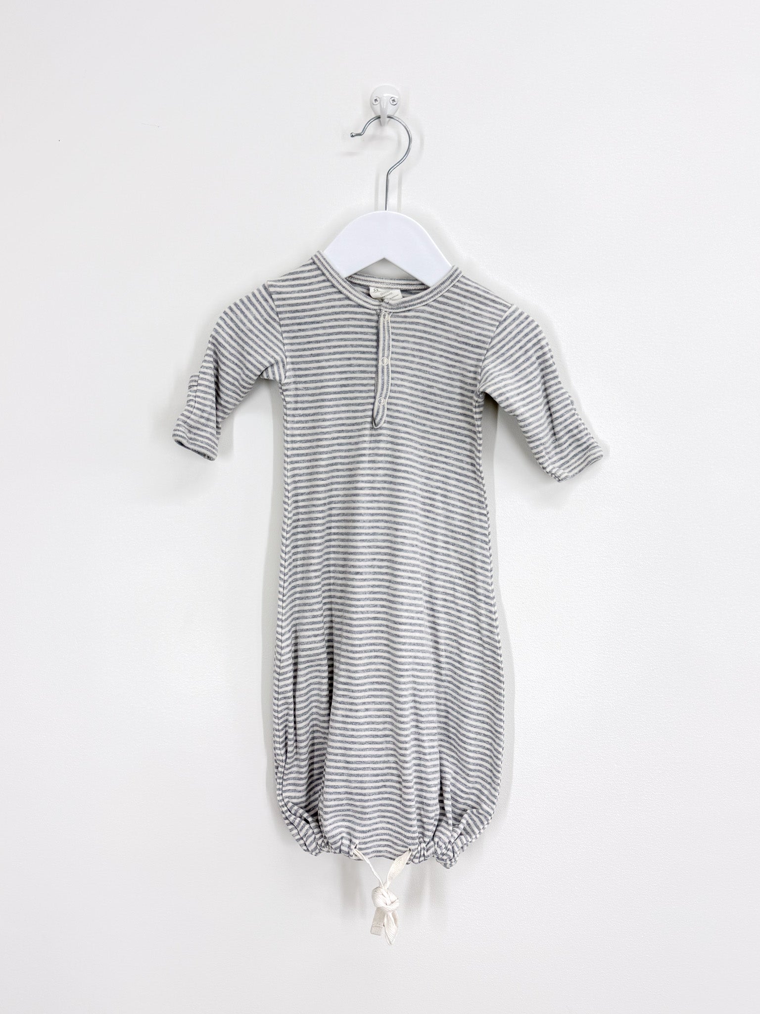 Nature Baby organic sleep gown - grey stripe (0-3m)