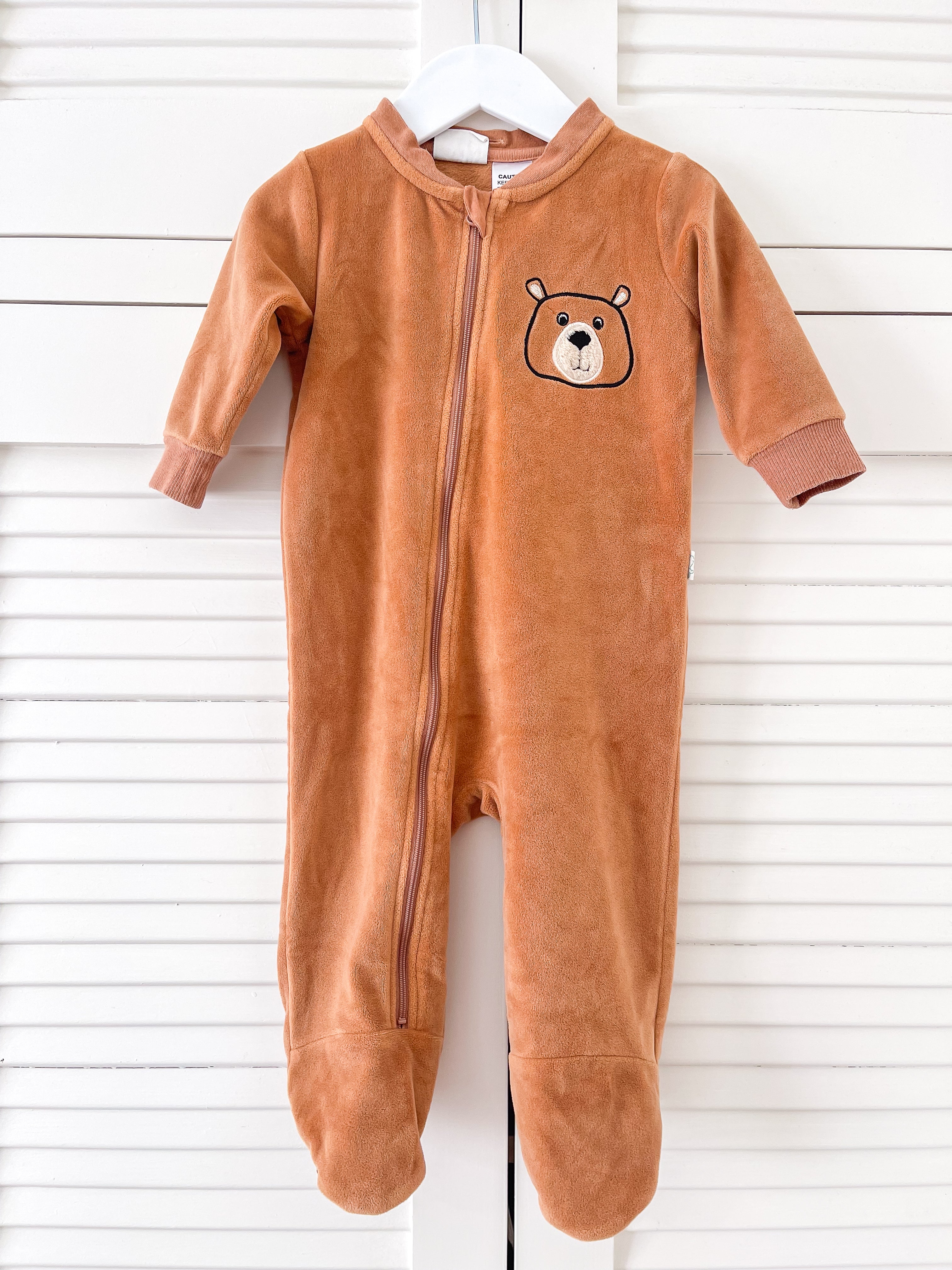 Peter Alexander bear zip onesie (6-12m)