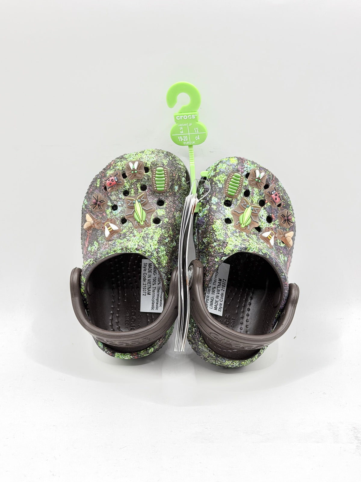 BNWT Crocs classic bugs clogs (19-20EU)