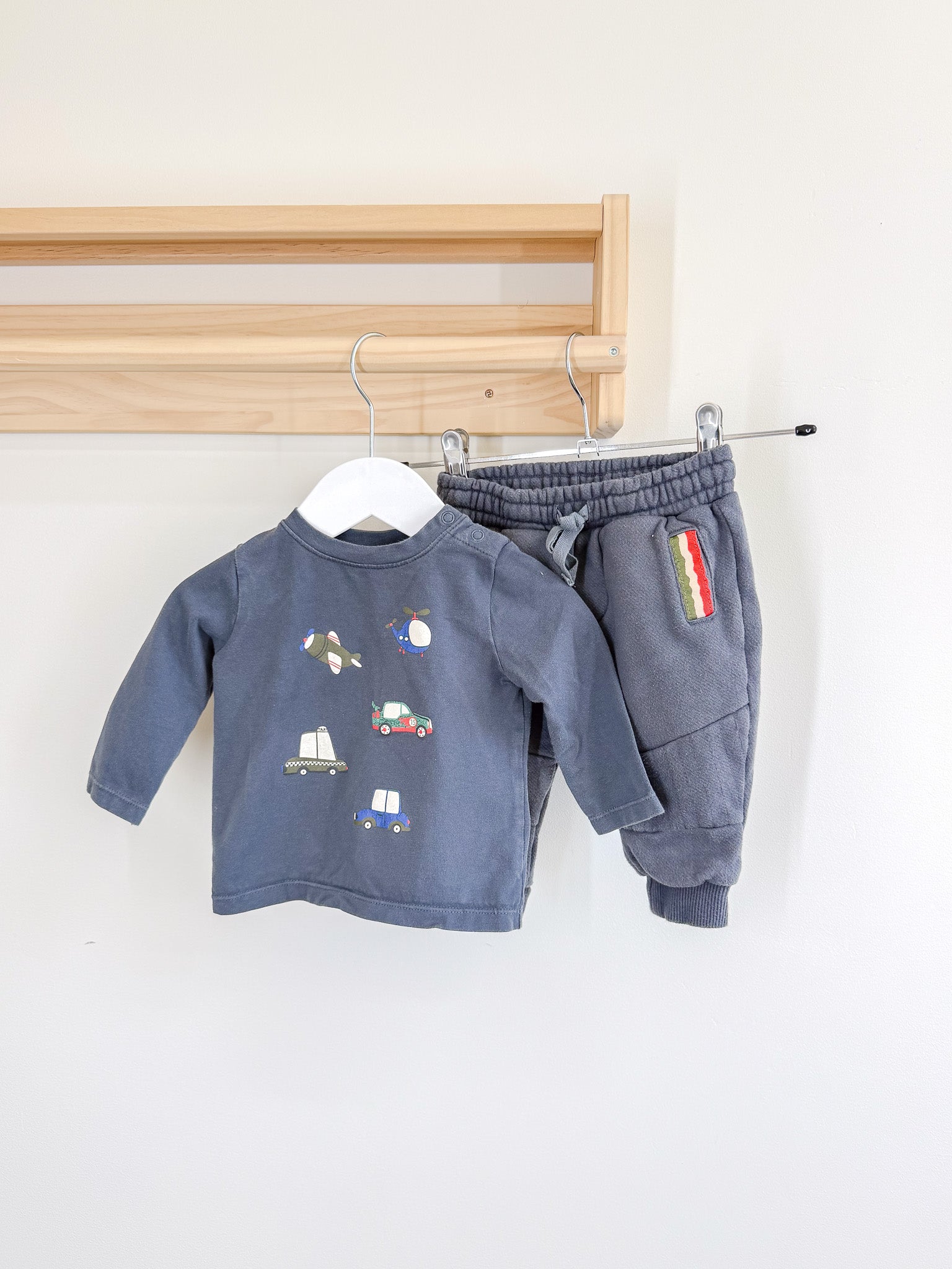 Teeny Weeny vehicles tee + trackies set (3-6m)